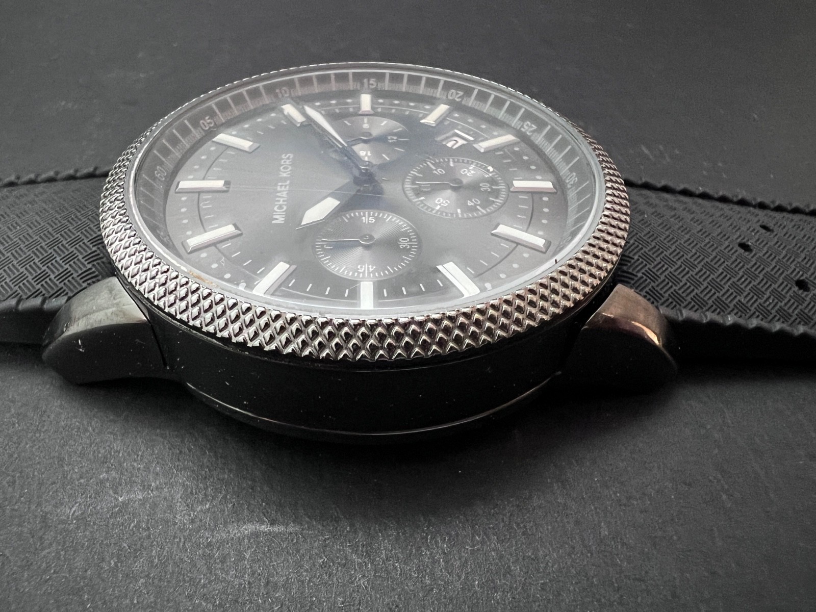 MICHAEL KORS MENS MK-8241 WATCH Black gun metal waterproof chronograph boxed
