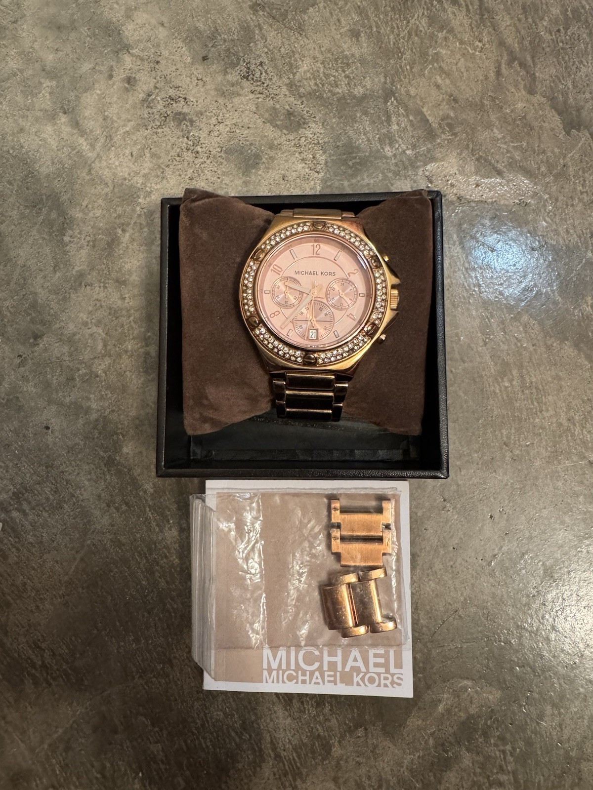 Michael Kors Rose Gold Chronograph Wristwatch Crystal Bezel Bracelet w/Box