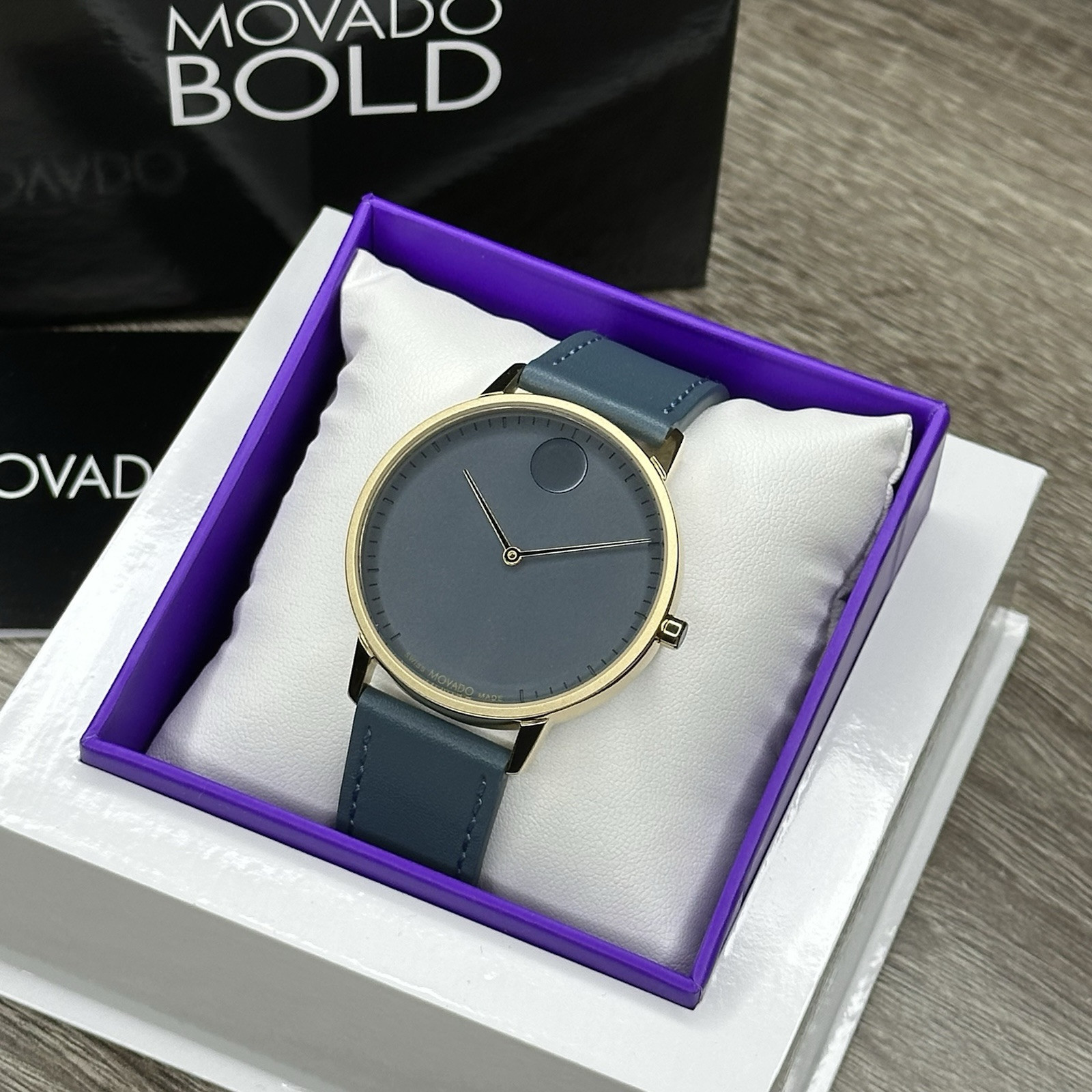 NEW✅SWISS✅ Movado FACE Gray Dial Teal Blue Leather 41mm Gold Men’s Watch 3640124