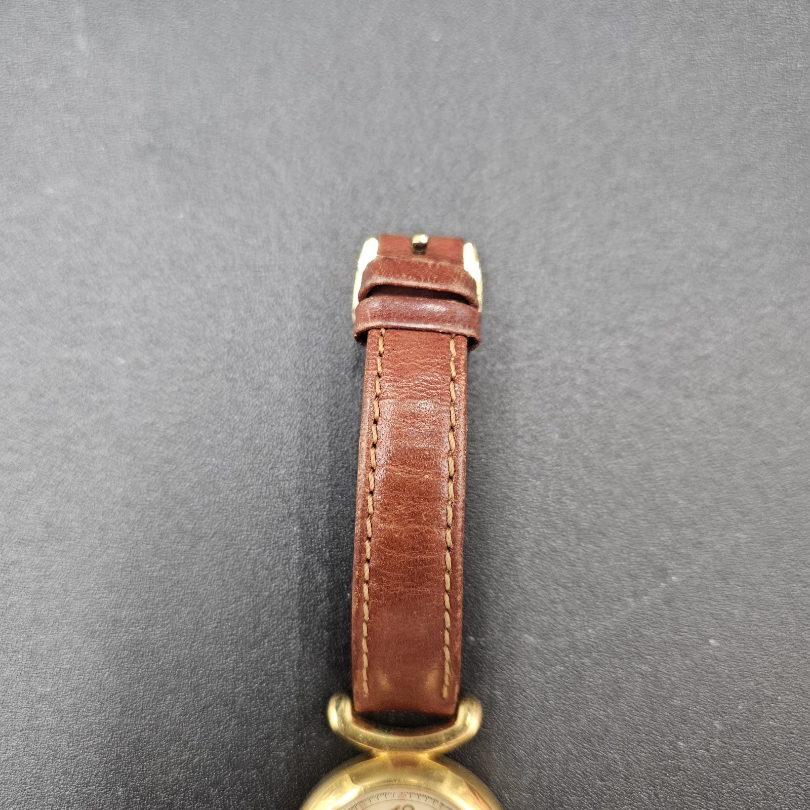 Fossil PC-9545 Womens 30mm Watch Prism Glass Water Resistant Day Date Needs Batt