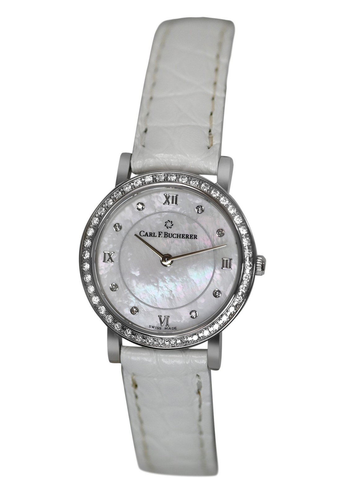 Carl F. Bucherer Adamavi 00.10308.02.79.99 Diamonds 23 Gr. 18K Gold 26MM Ladies’