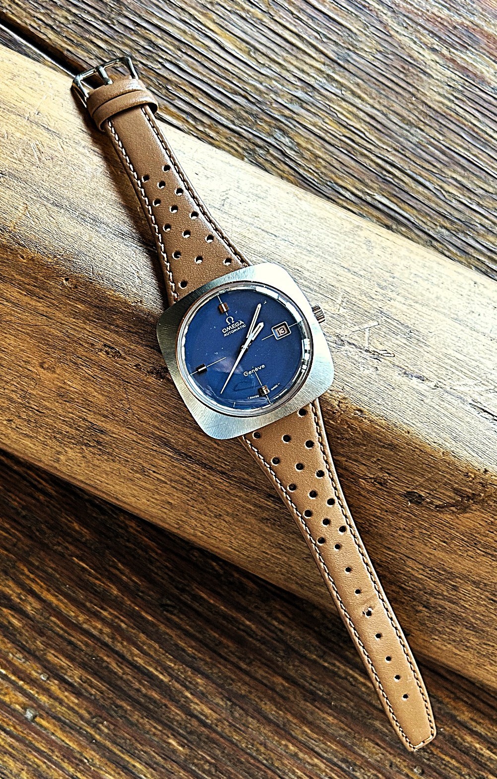 Vintage Omega Geneve Dynamic Automatic Men’s watch. Blue Vignette Dial – SS