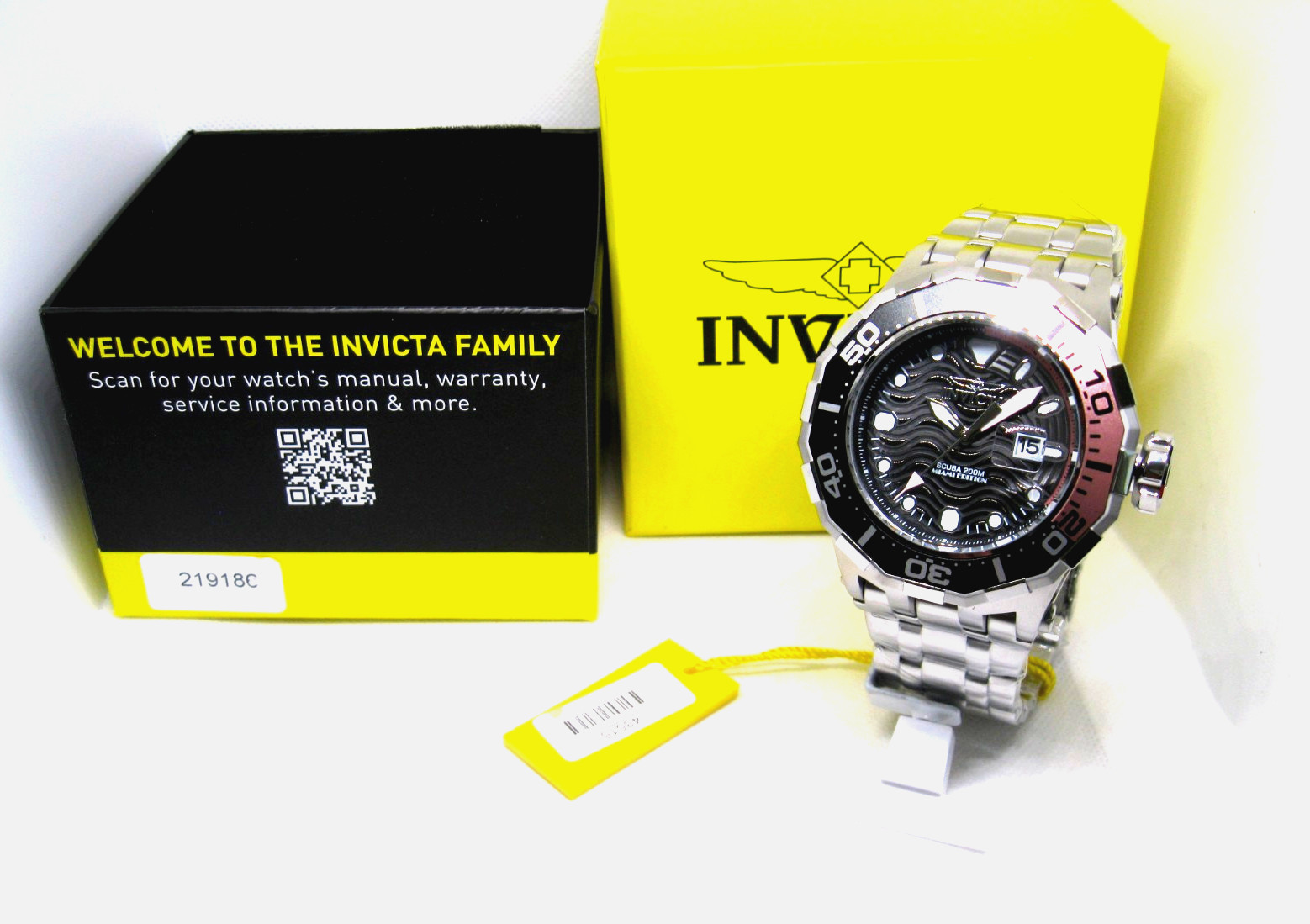 Invicta Pro Diver Wave Scuba Miami Edition Men’s 52mm 200M Quartz Watch- 48515
