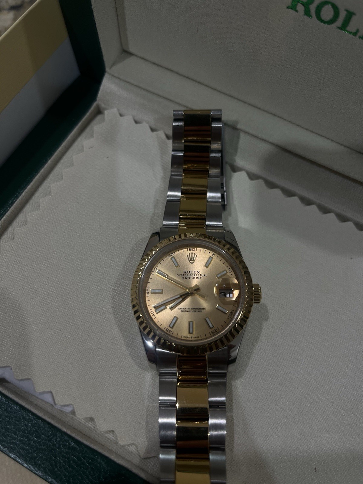 Reloj nuevo para hombre 36 mm / new watch for men 36 mm with box everything