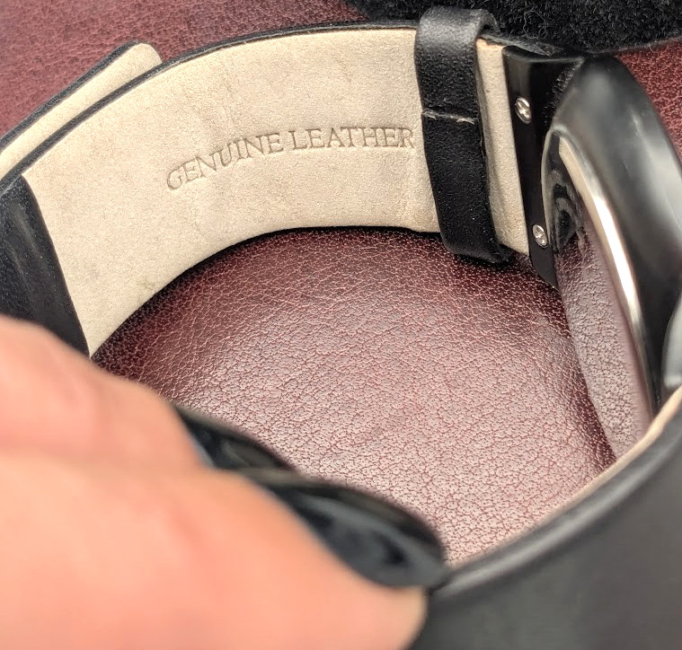 Skagen Denmark Genuine Leather Quartz Movement Date Indicator Wristwatch
