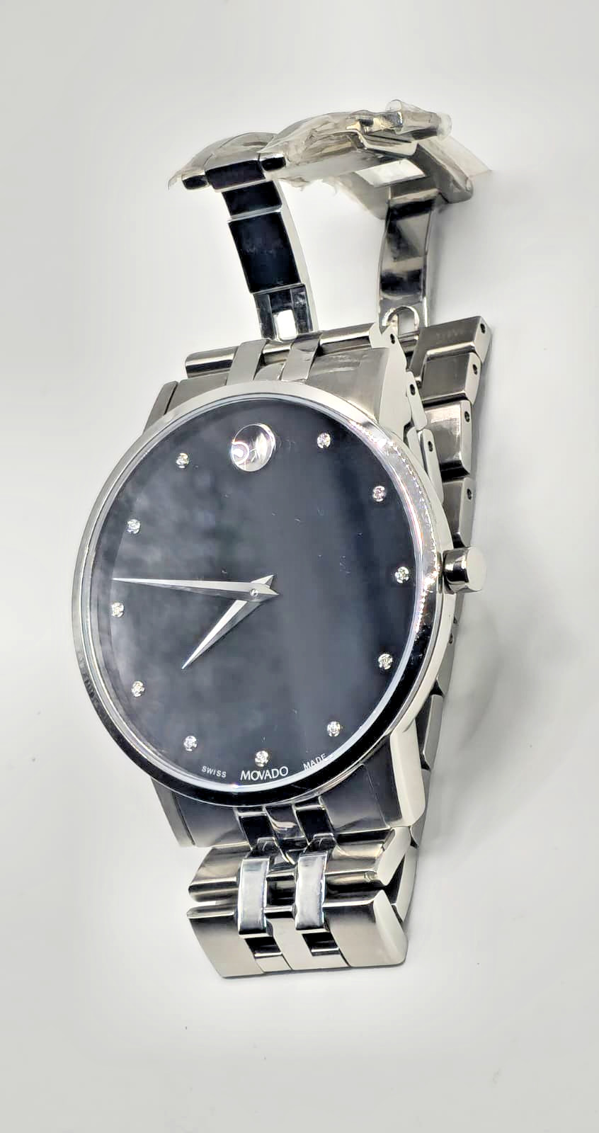 Movado Men’s Museum Classic Diamond Accent Swiss Quartz Watch New No Box Papers