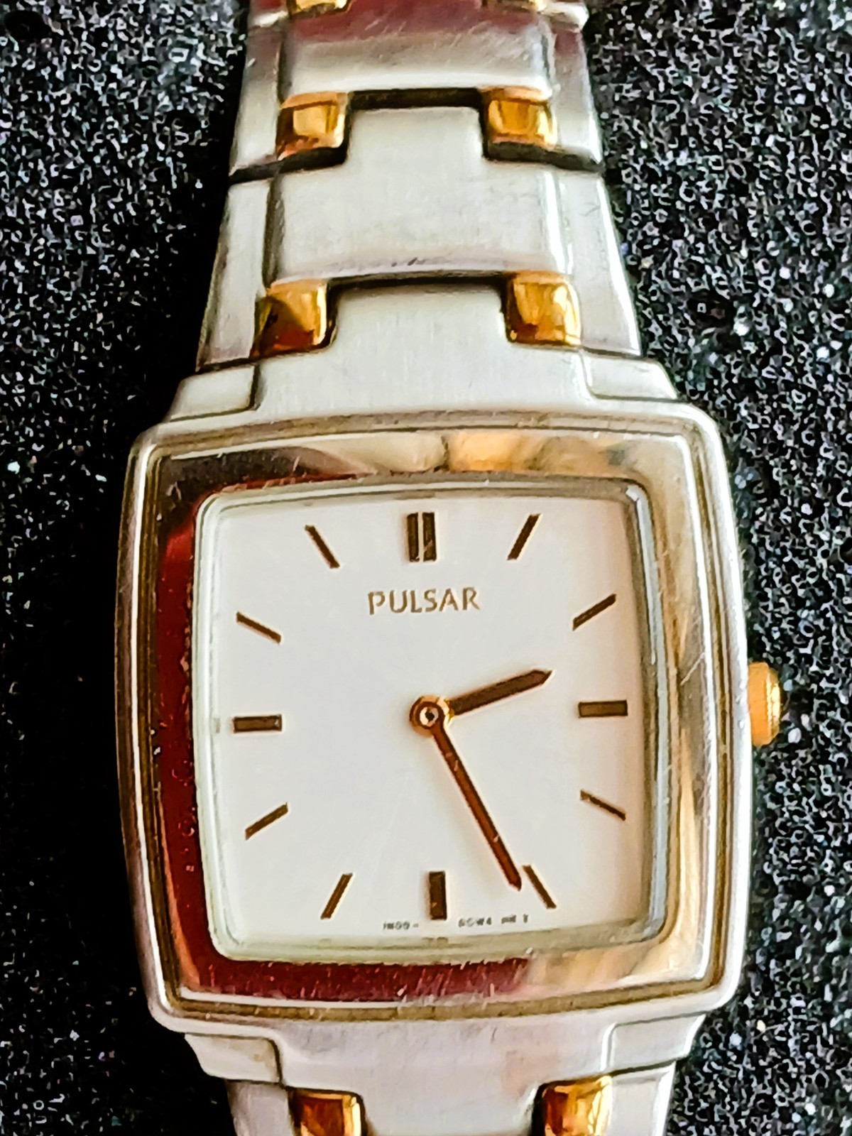 Pulsar Two Toned Square Face Analog Bracelet Band / New Battery Original Box