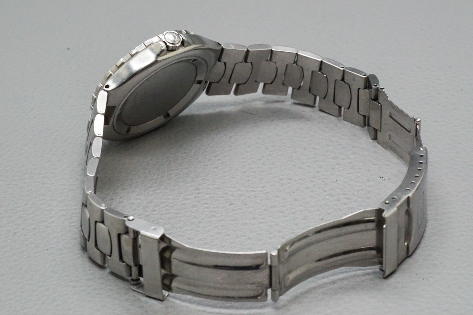 Vintage OMEGA Seamaster Professional 396.1042 Cal.1441 Quartz Men’s Watch 36mm