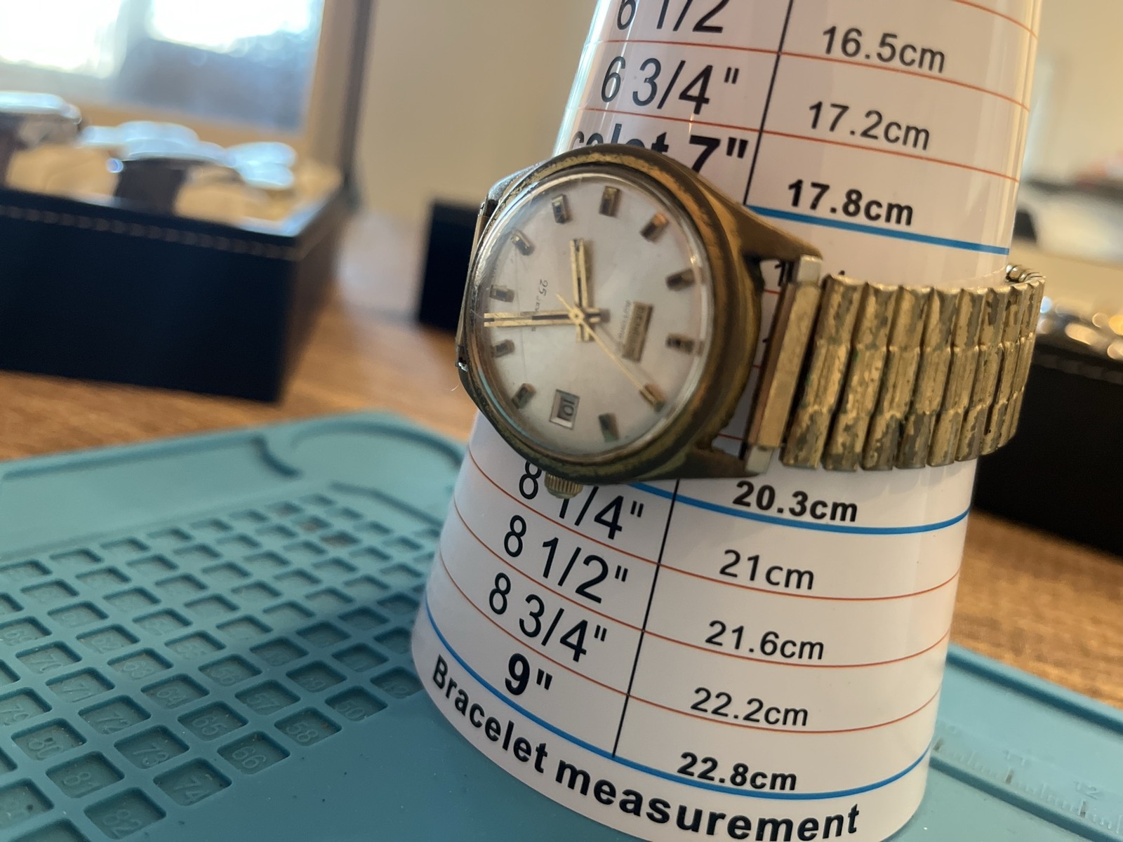 Benrus Automatic 25 Jewel Men’s Wristwatch Gold Tone Swiss