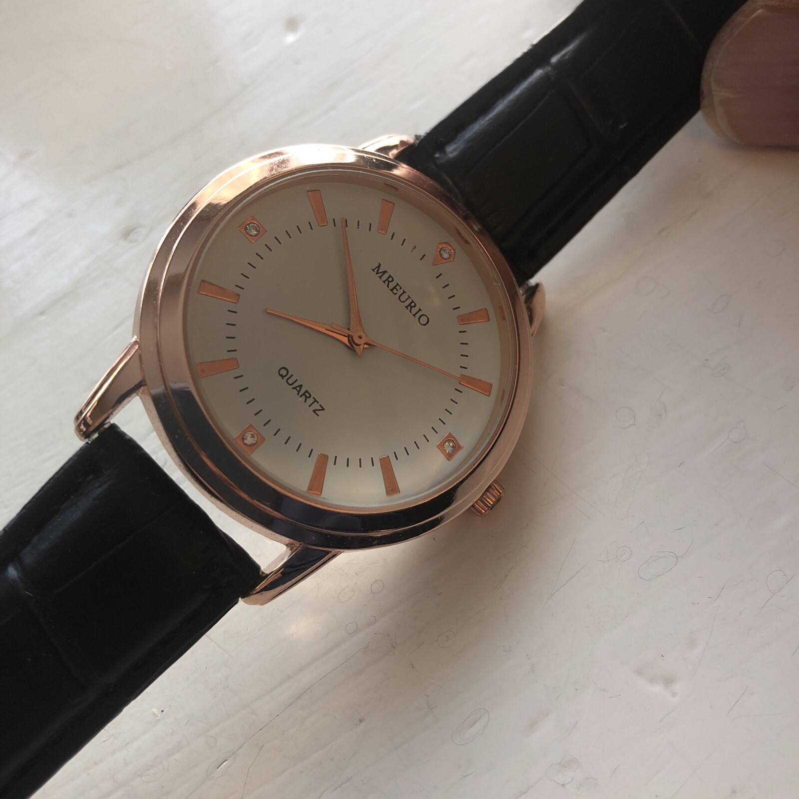 Mreurio Quartz Watch with Leather Bracelet