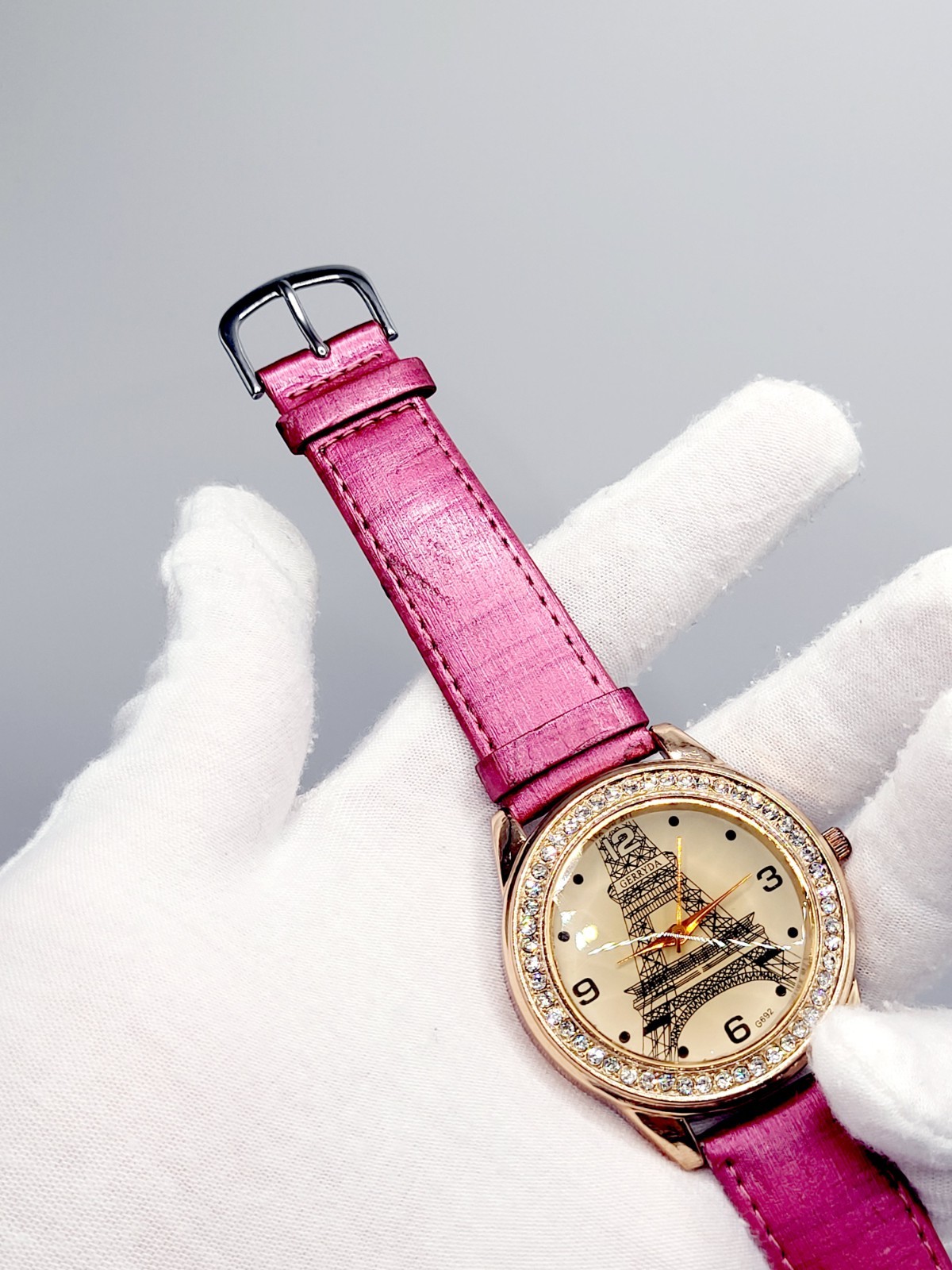 [WORKS] 42mm Eiffel Tower Diamond Bezel Women’s Watch New Battery And Band