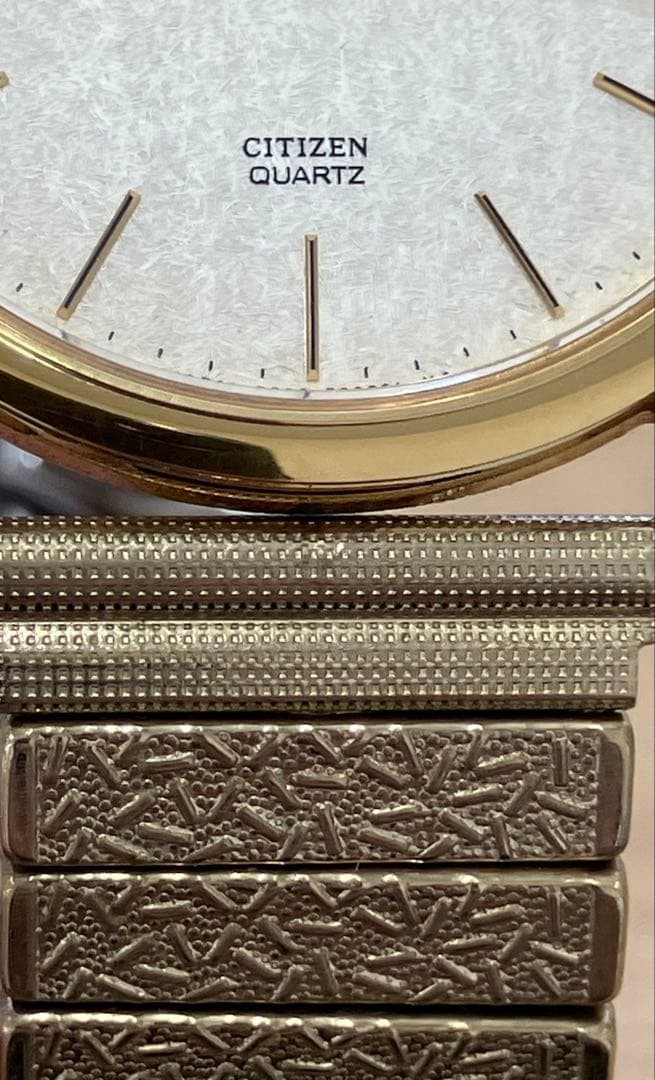 CITIZEN EXCEED Quartz Watch, Gold, 3 Hands, Non-functional 【USED】