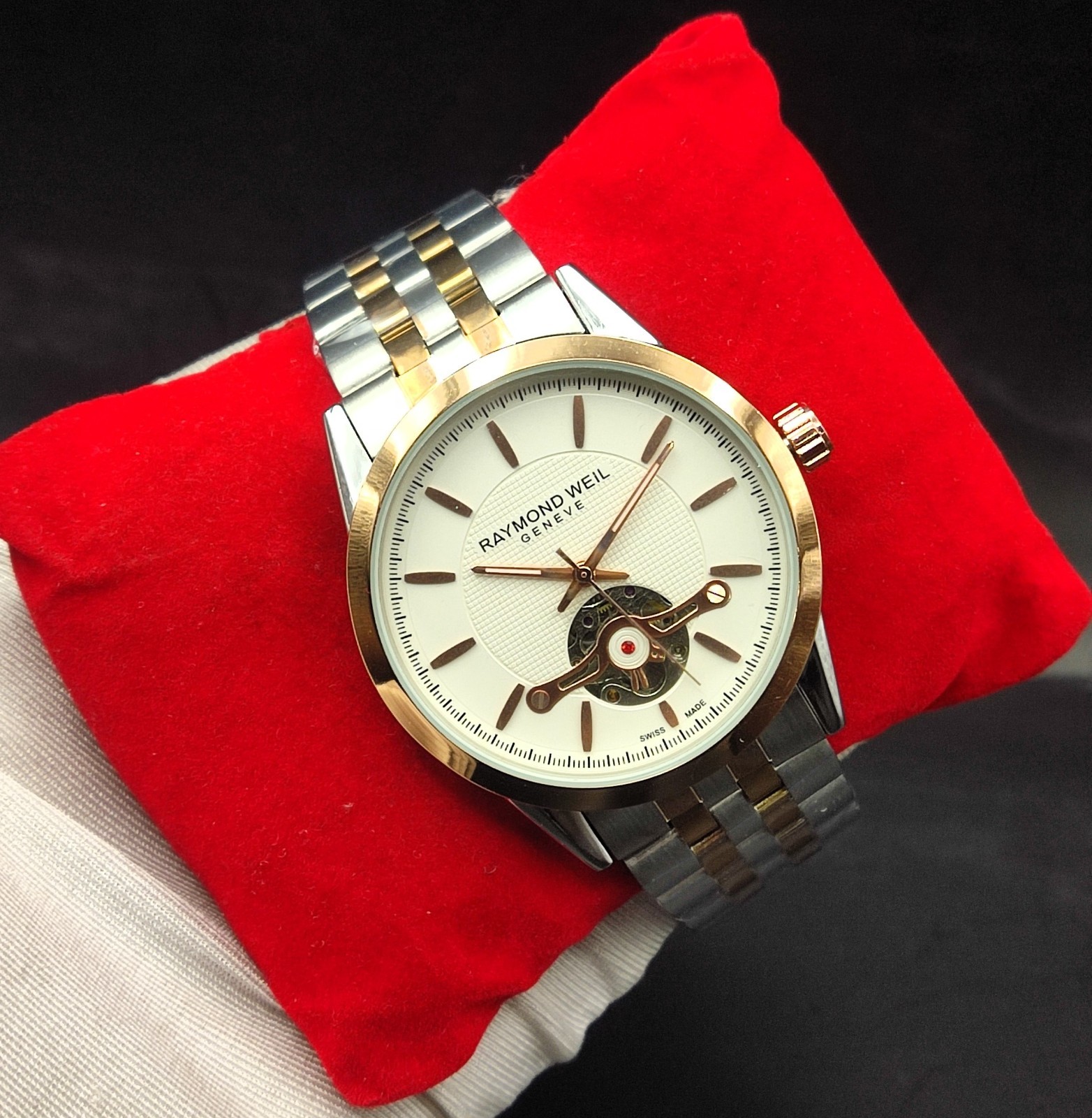 #Refurbished Raymond Weil Stainless Steel White Dial Analog Men’s Wrist Watch