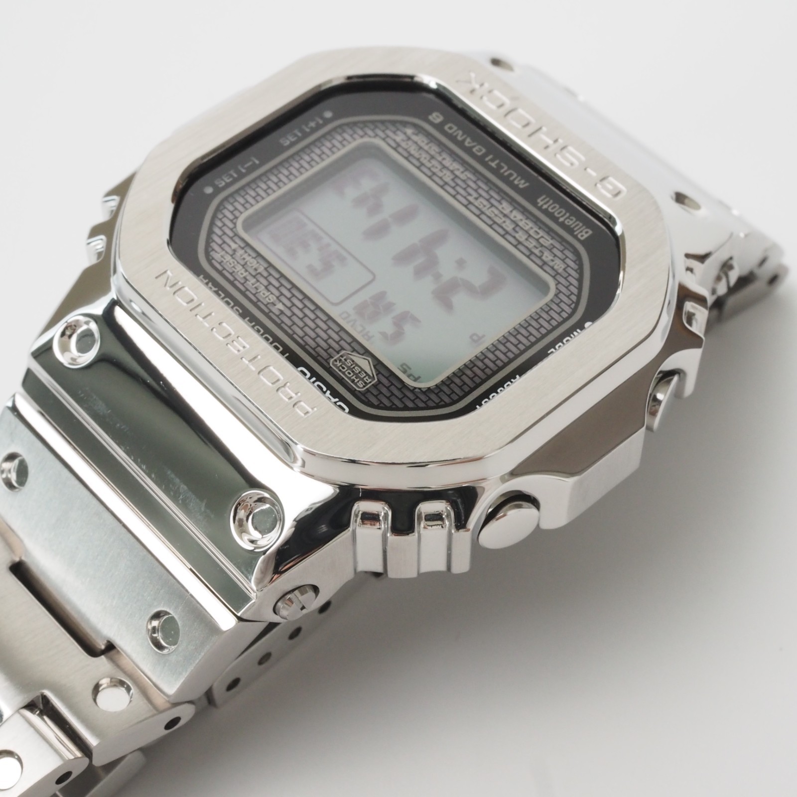 Casio G-Shock GMW-B5000D-1JF Solar Full Metal Radio Men’s Box