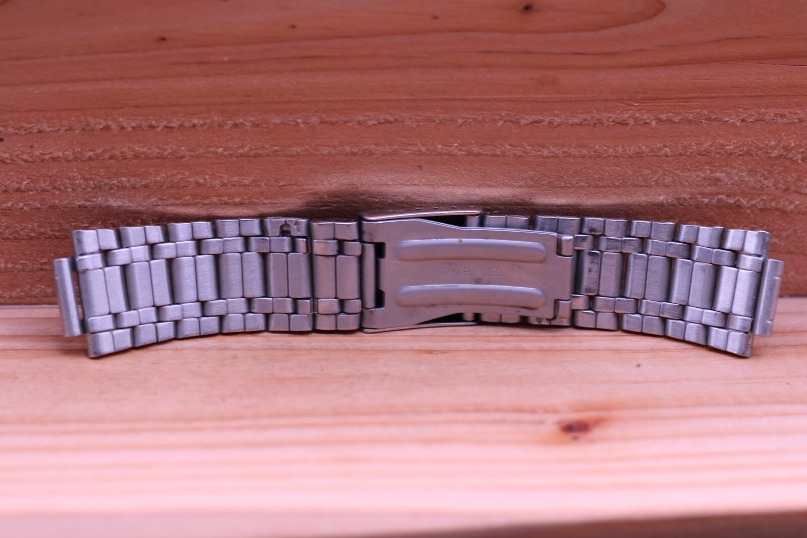 CASIO MEN’S STAINLESS STEEL WRIST WATCH BRACELET 133mm LONG 13.2mm LUG END (HG)