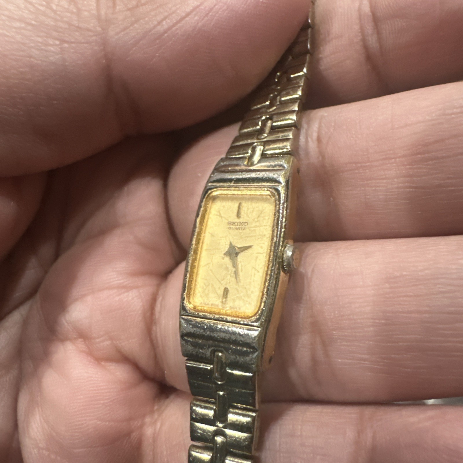 Working Vintage Seiko Women’s 13mm Gold Tone Bracelet Watch 2e20-6500 Fit 6.5in