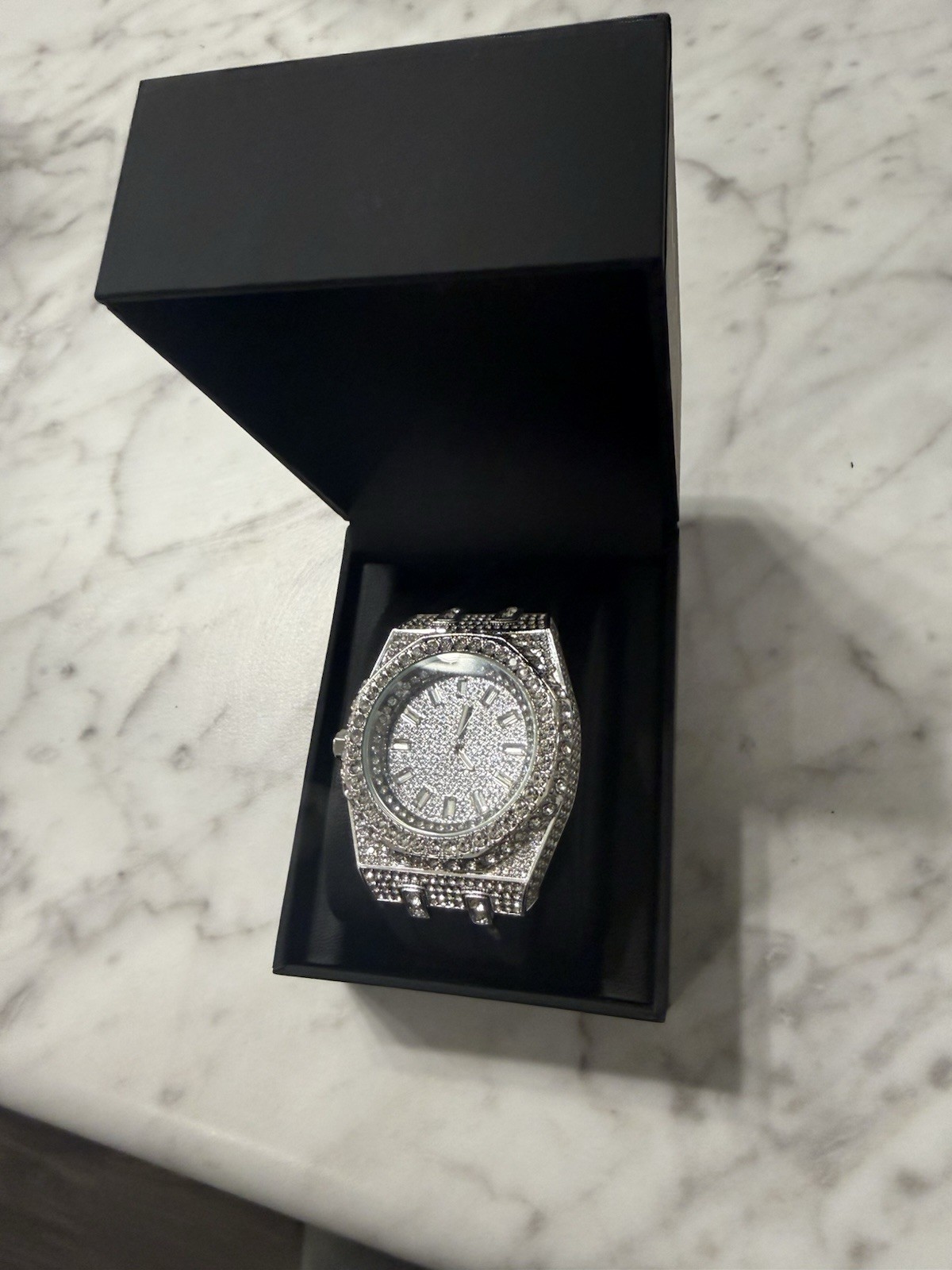 Men’s Luxury Gemmed Silver Wristwatch Arabic Dial Diamond Pattern Bracelet Box