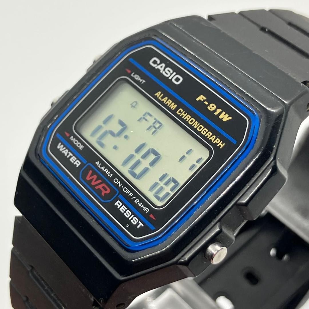 Excellent condition, fully functional Casio F-91W digital watch, black, cheap Ca