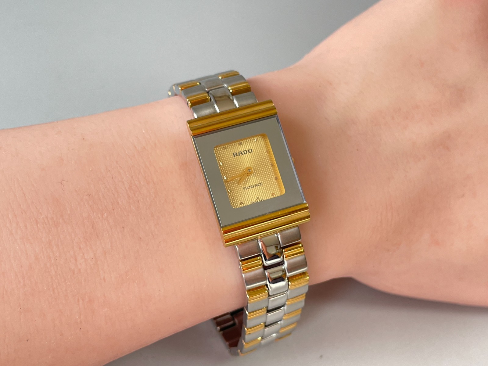 Rado Florence 963.3682.2 [US Stock] Vintage Sapphire Crystal Womens Watch N.Mint