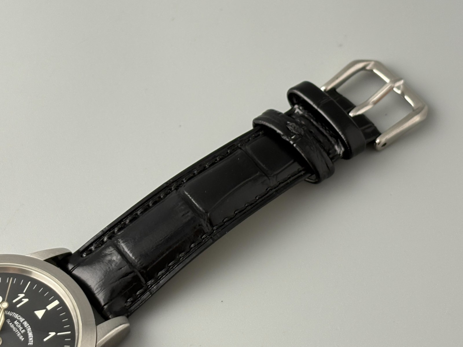 Muhle Glashutte M12610 Automatic Watch Black Dial 38mm Sapphire Made in Germany