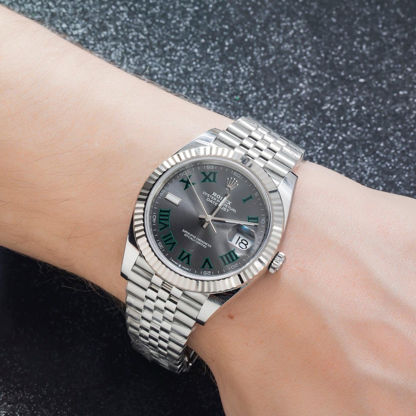 Rolex Datejust 41mm Gray/Green Roman Dial Fluted Bezel Jubilee Date w/ Box