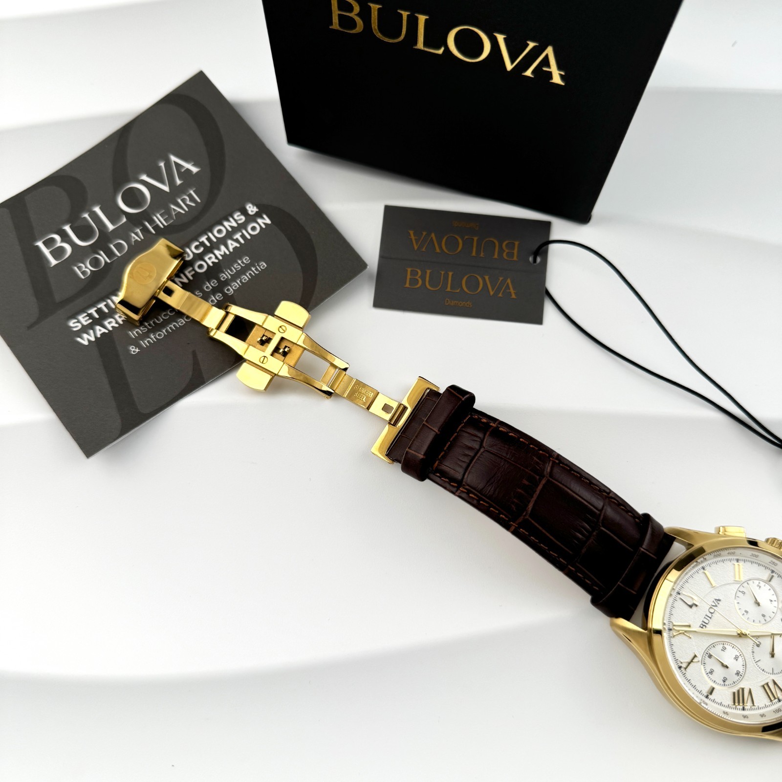 Bulova Men’s New 97B169 Classic Wilton Quartz Watch white Dial 46.5mm