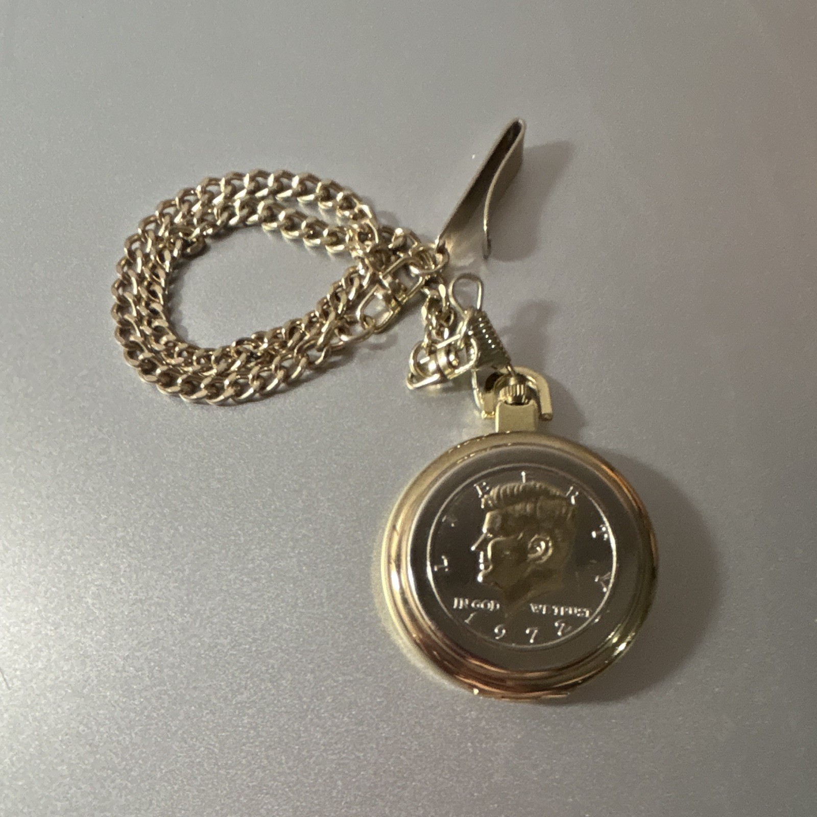 Gold Tone Full Hunter Quartz Pocket Watch w/ Chain Kennedy Half Dollar Design