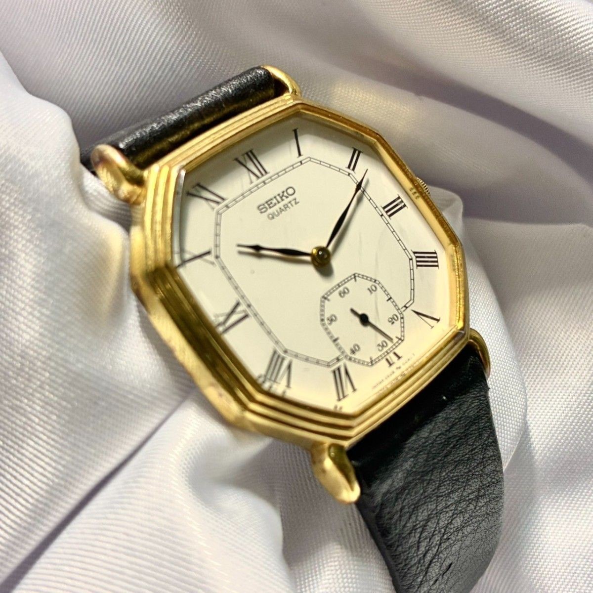 SEIKO Quartz 2628-5040 Quartz Wristwatch Pre-Owned Authentic Japanese Seller