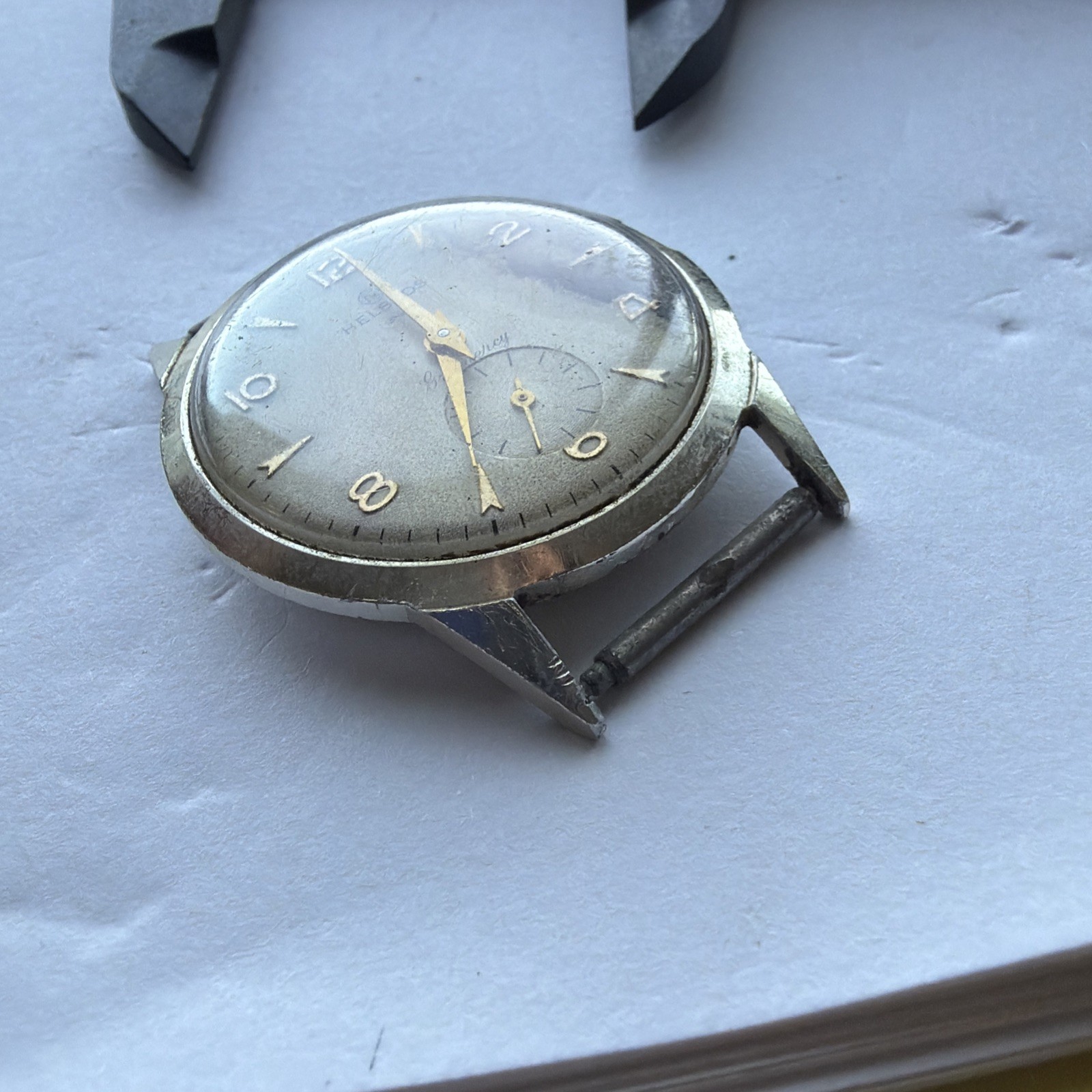 AV23 VTG Mechanical Wind Helbros 33mm Mens Watch Repairs Aluminum Case As Is**