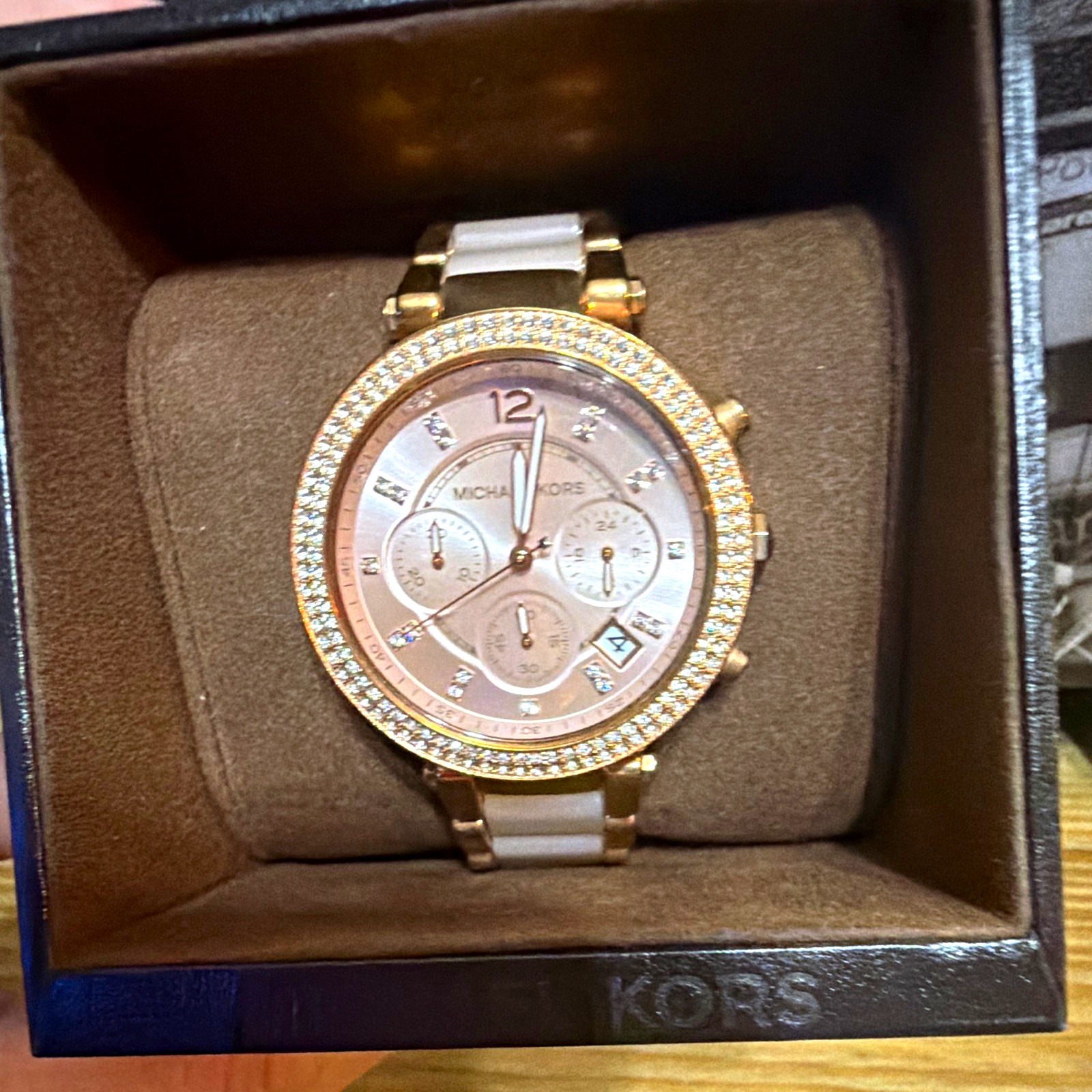 Michael Kors Women’s Quartz Chronograph Pink Dial Gold/White Bracelet 39mm