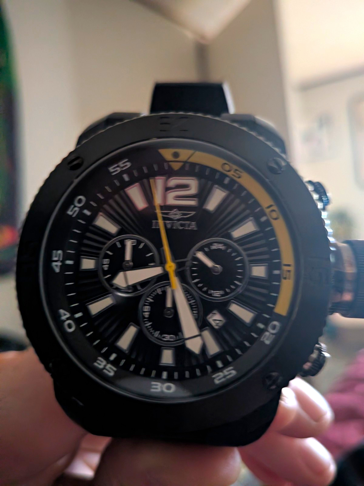 Invicta Men’s Sport Analog Quartz Chronograph Date Black Silicone Strap 100m