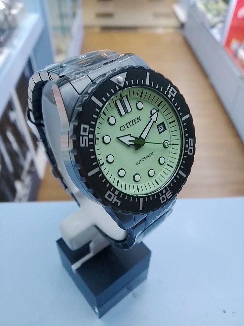 Citizen NJ0177-84X Ø 43mm chrono automatic eco-drive date Luminous Dial w/box