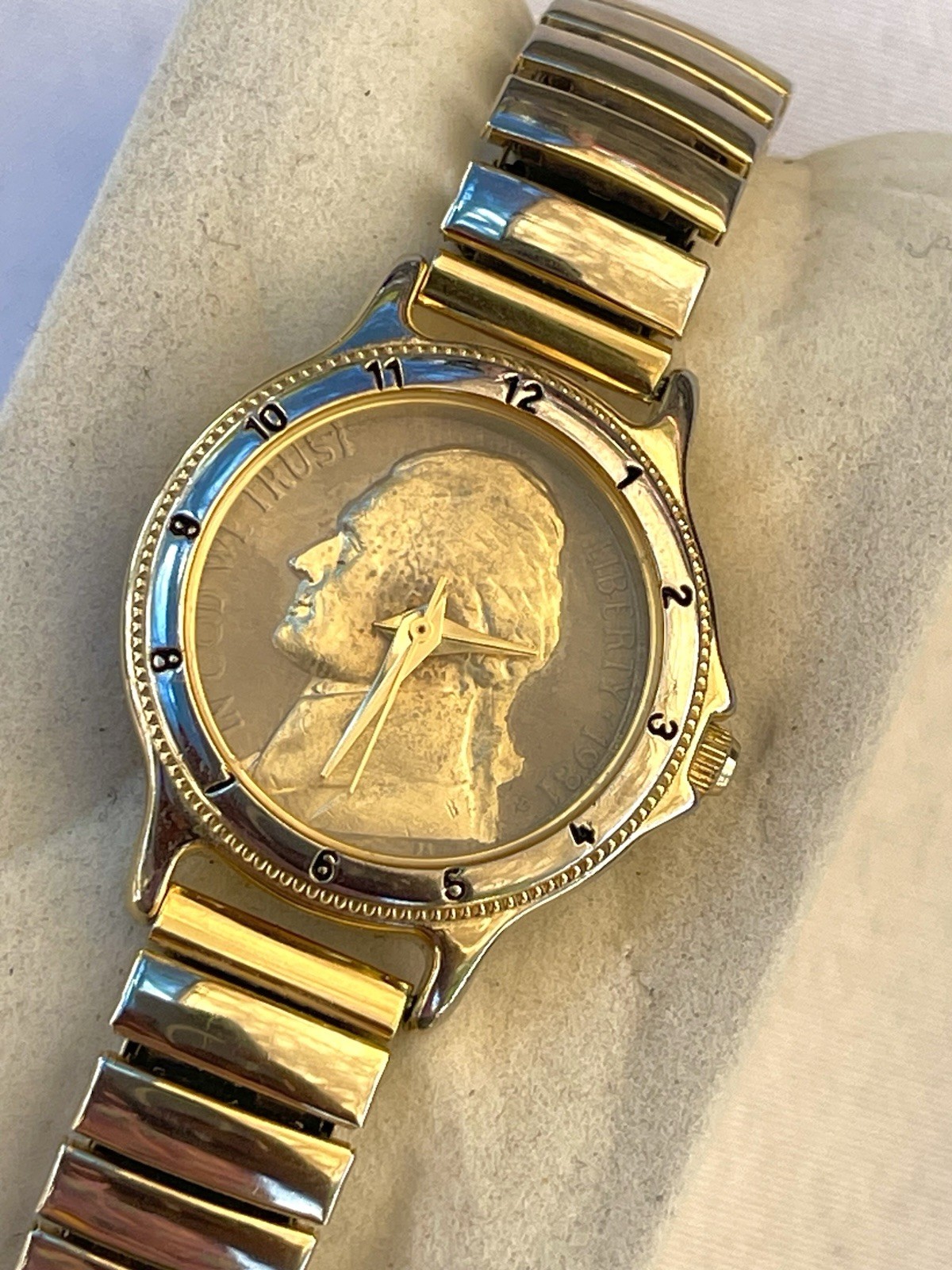 Authentic Lucky Star George Washington Quartz Watch -US Quarter 1981 Coin Men’s