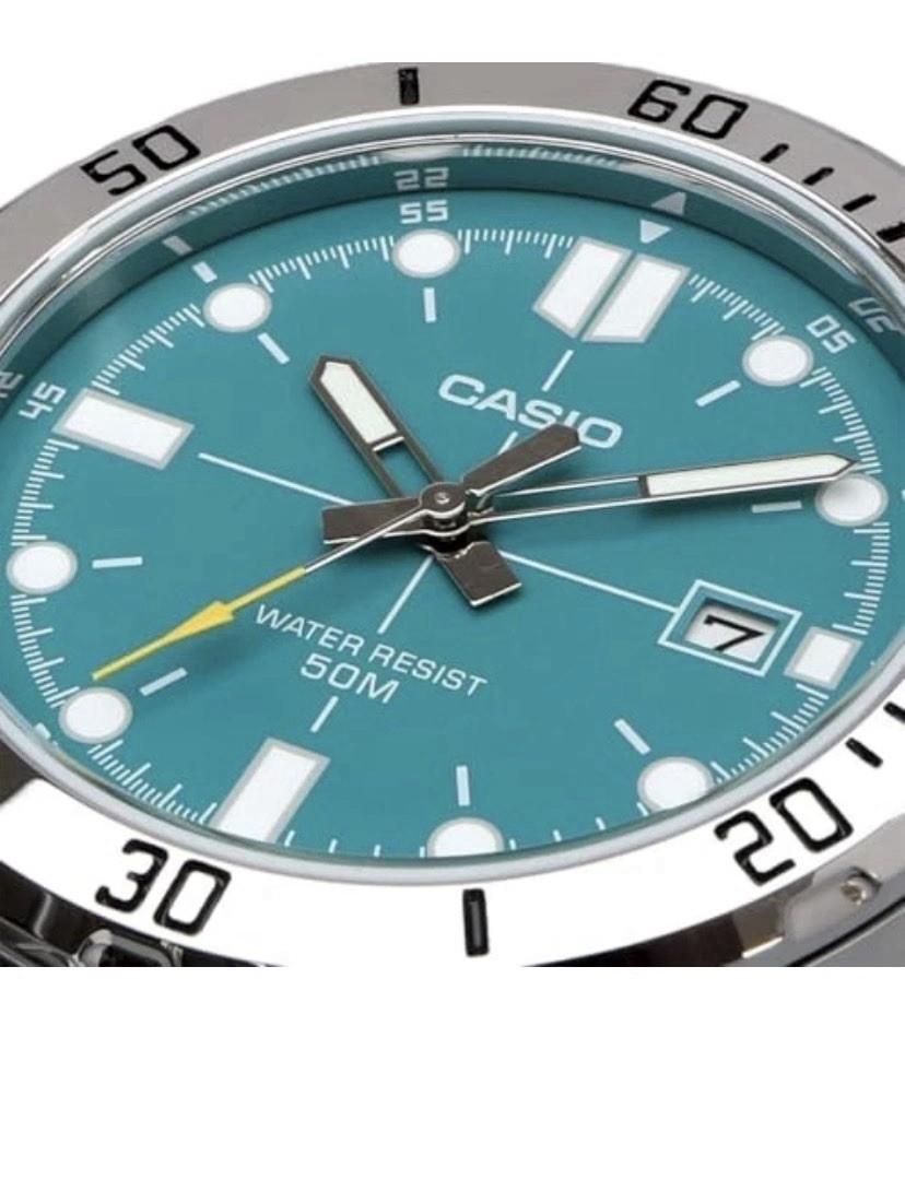 Casio Standard Quartz Men’s Watch MTP-VD01D-3E2V with Metal Band Blue-Green