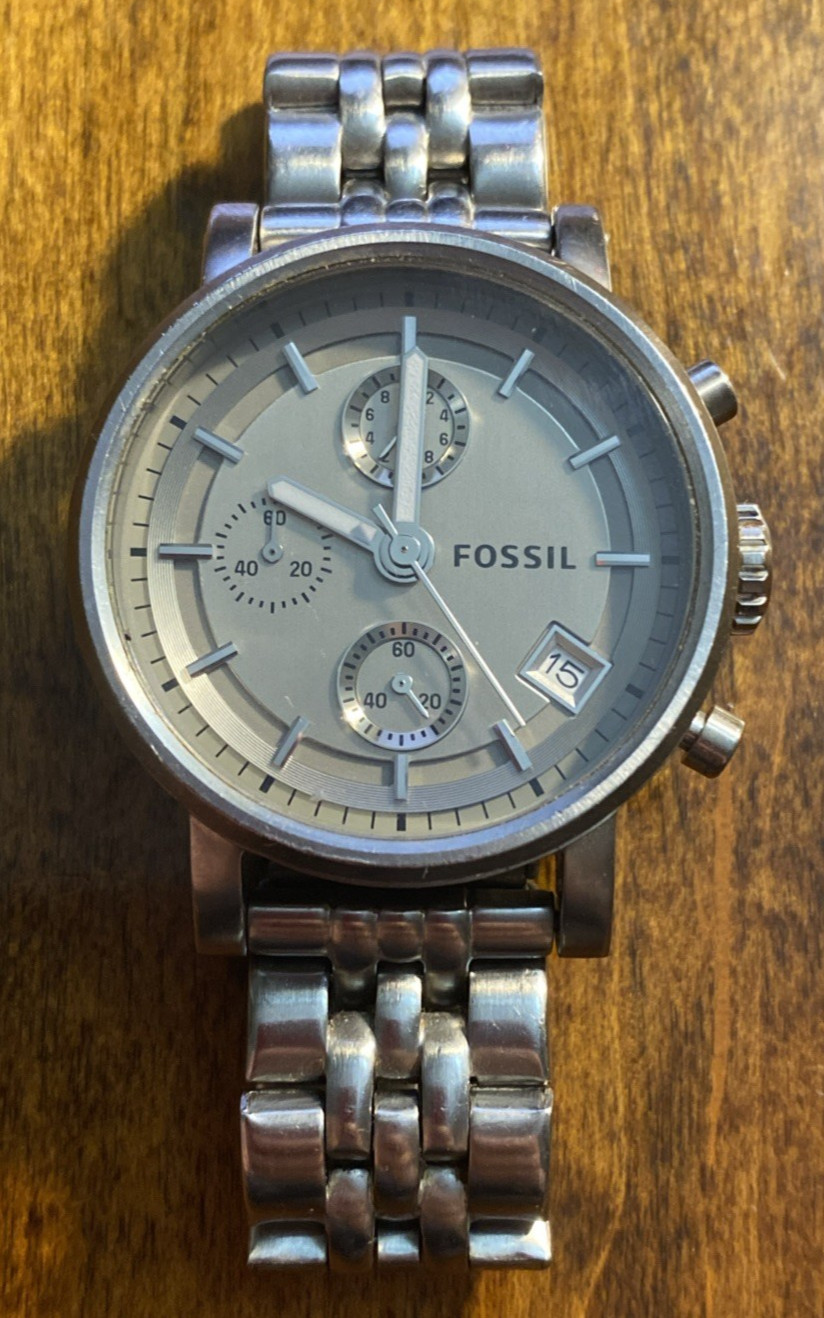 Fossil Women’s Stainless Steel Boyfriend ES2200 *Needs Battery* Gun Metal