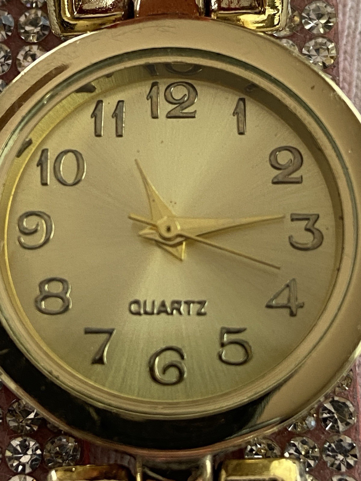 Vegan Suede Pink Goldtone Snap Close 3 Strands Rhinestone Watch New Battery #105