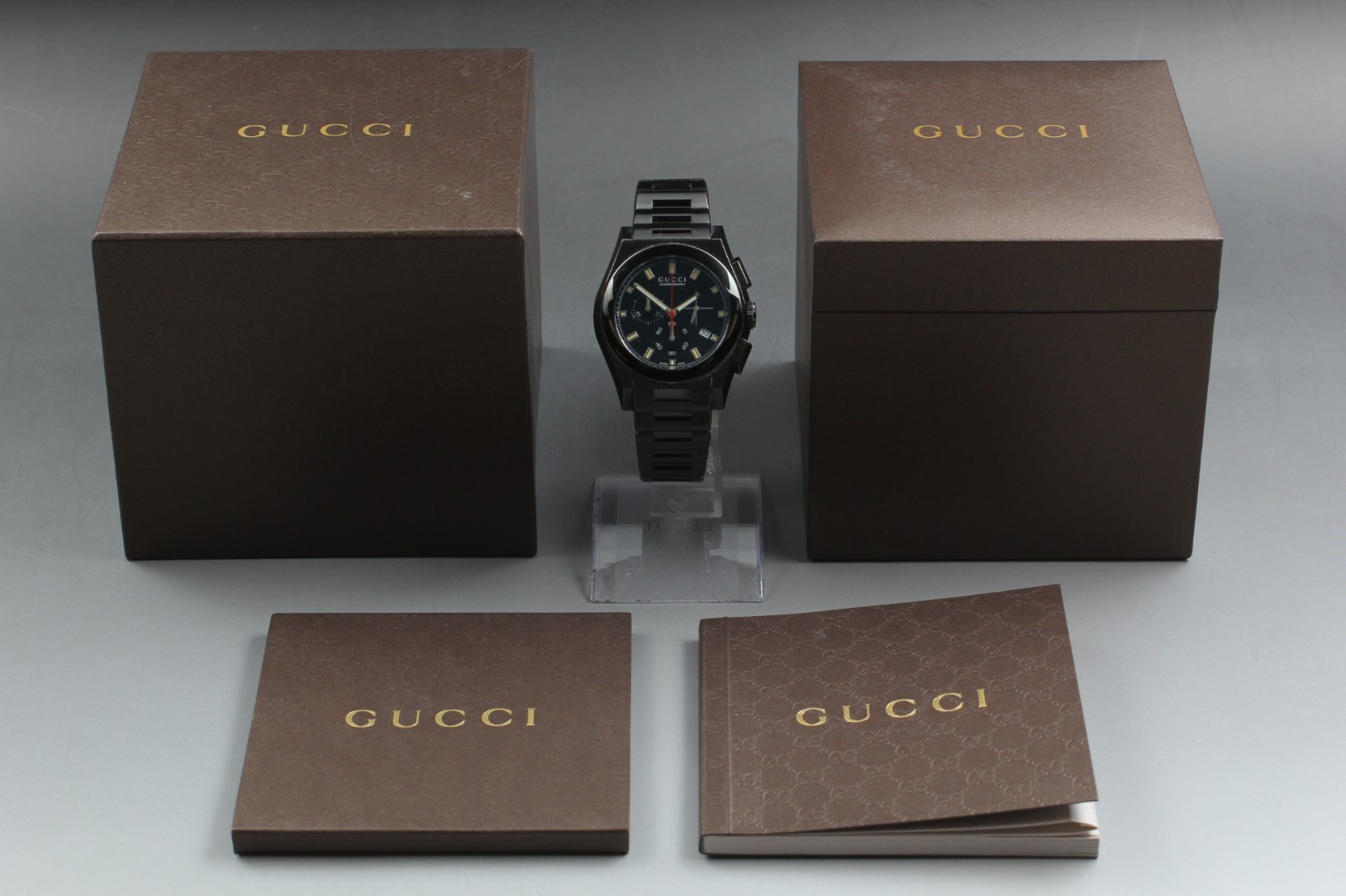 【N MINT+ w/ Box】 Gucci 115.2 Pantheon Chronograph Men’s Quartz Watch from JAPAN