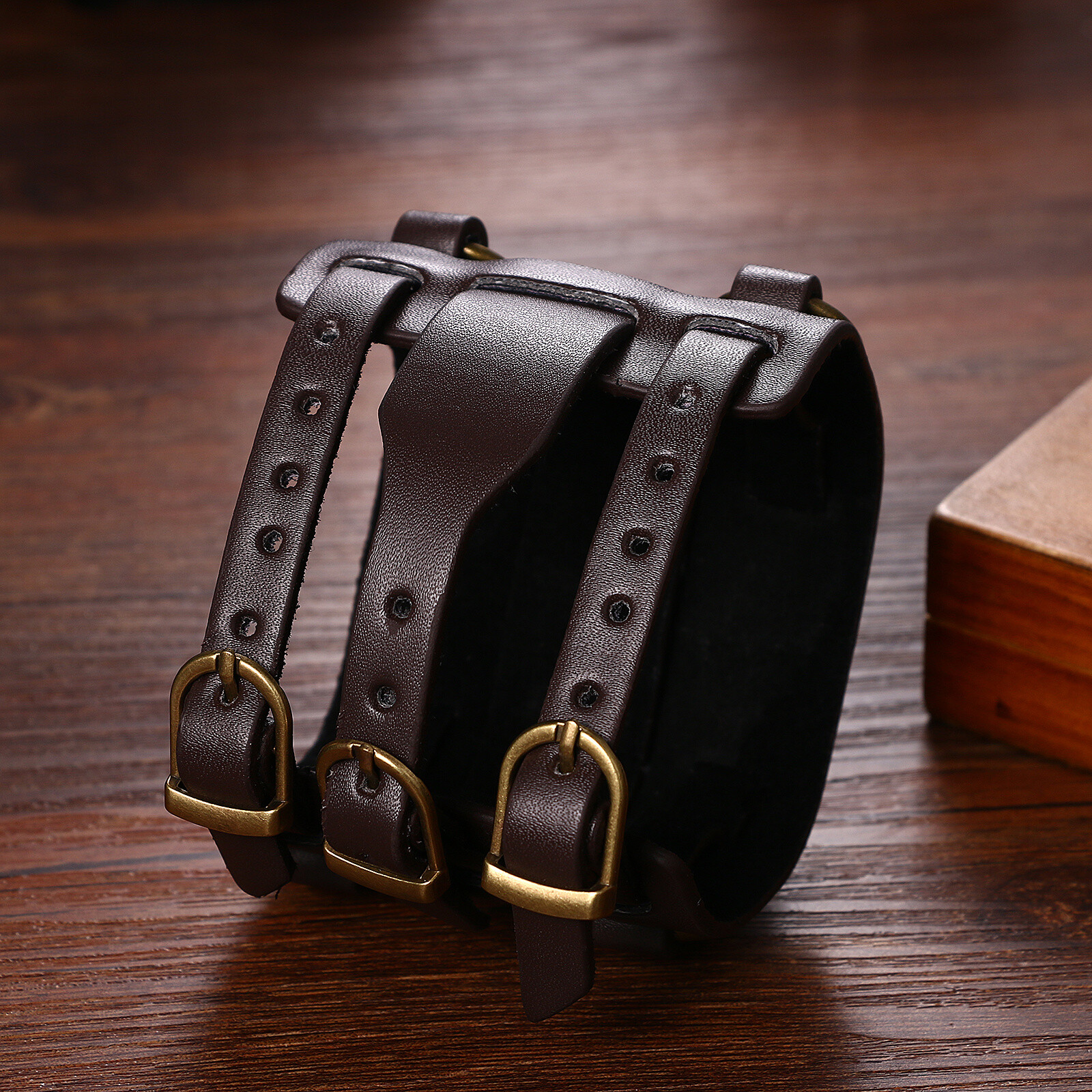 Mens Retro Punk Super Wide Genuine Leather Band Sport Wrist Watch Halloween Gift