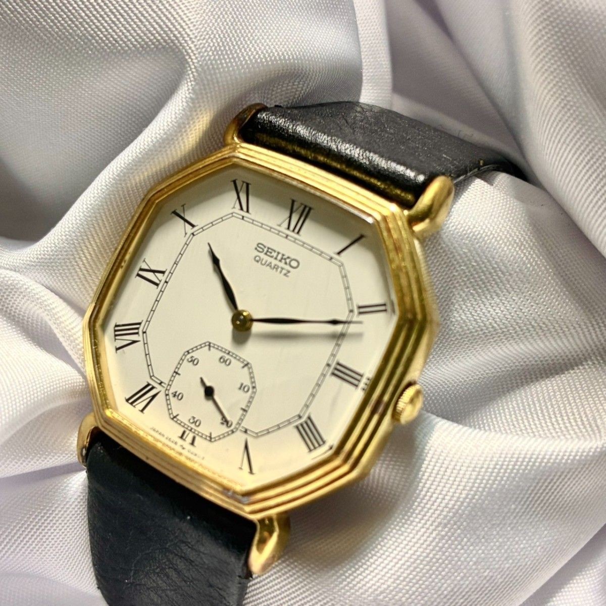SEIKO Quartz 2628-5040 Quartz Wristwatch Pre-Owned Authentic Japanese Seller
