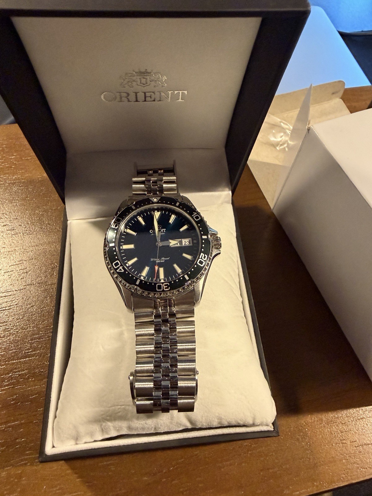 Orient Kamasu Green Dial Men’s Stainless Steel Diver Watch RA-AA0004E39B