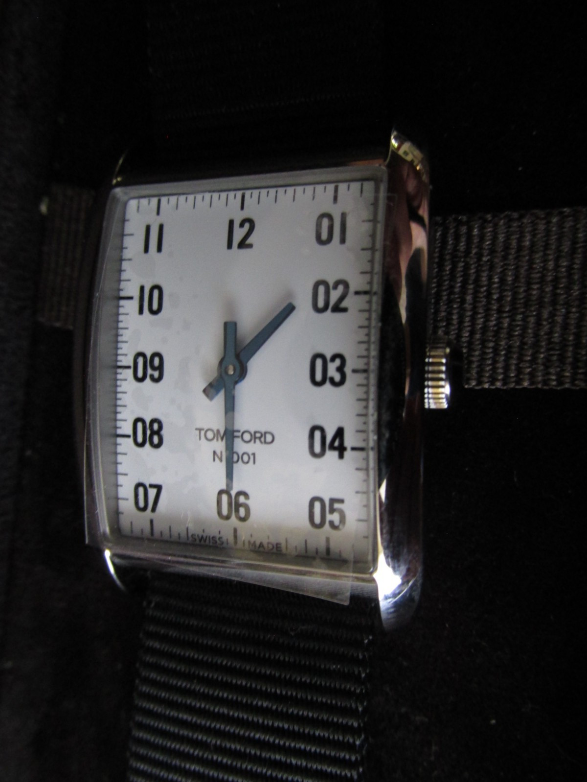 Tom Ford Men’s Rectangular Analog Wristwatch Silver Dial NATO Strap Box, new Bat