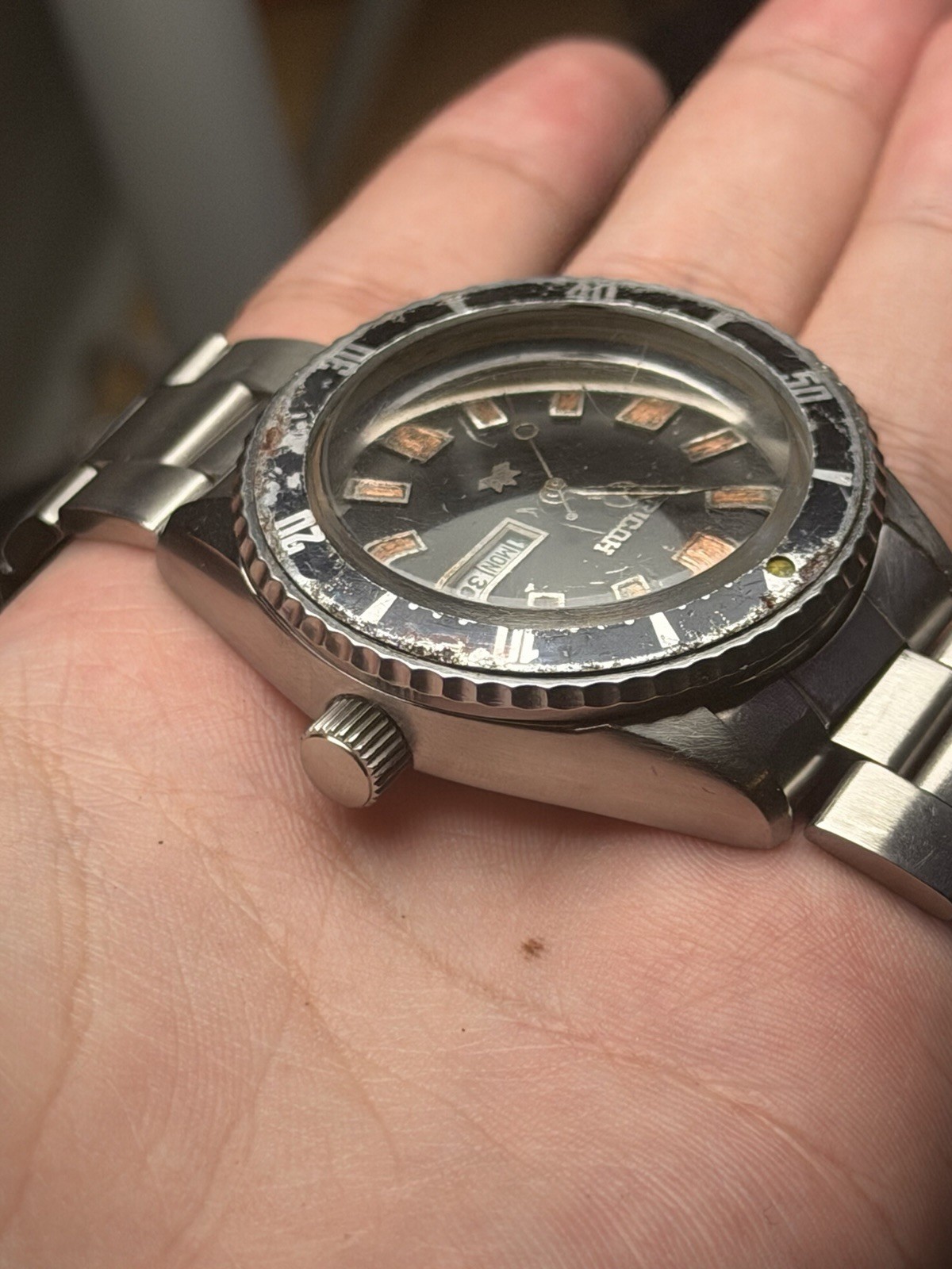 Vintage Ricoh 41217AC Automatic Diver’s 40MM Watch Crystal Diver For Parts