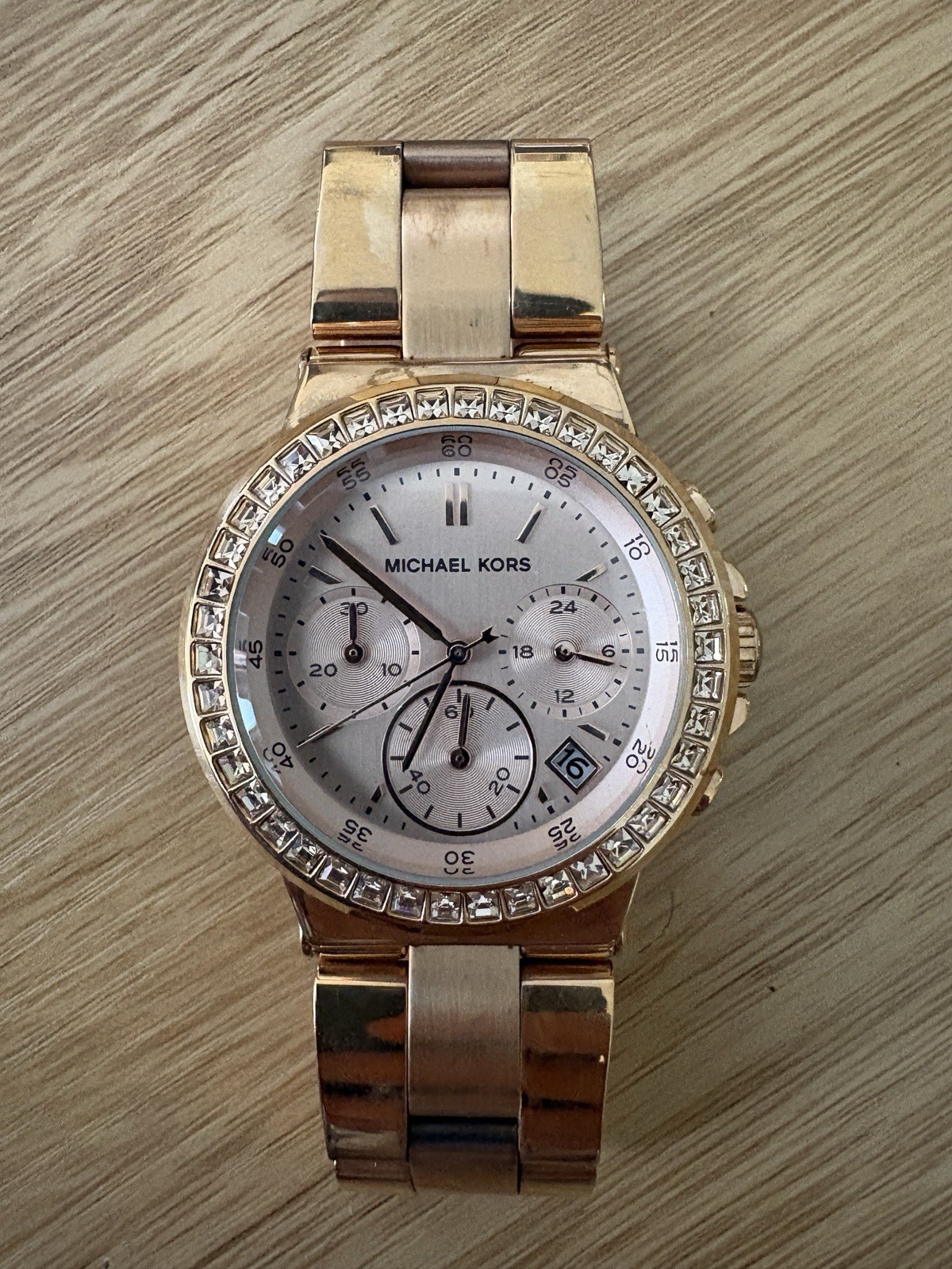 Michael Kors MK-5586 Dylan Chronograph Women’s Watch Rose Gold