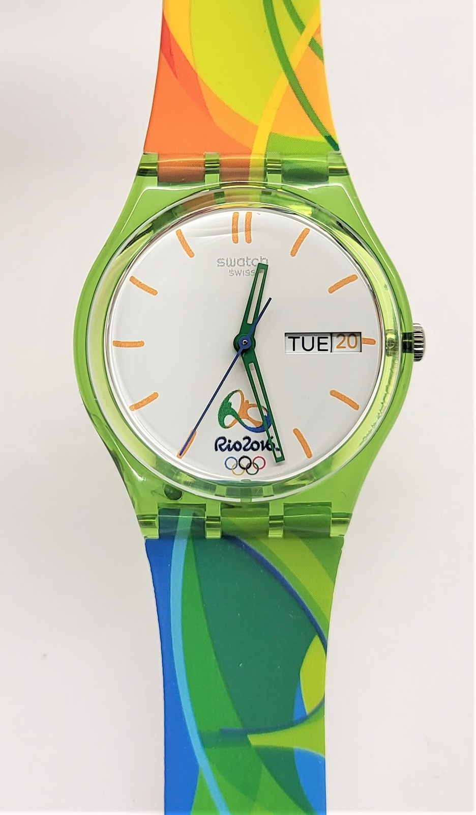 Swatch Olympic Special Rio 2016 – GZ705 – Rio Volunteer – NEW –