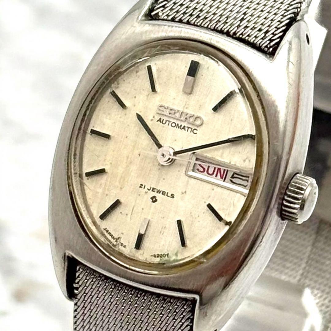 Working condition SEIKO automatic winding day-date oval ladies’ watch, 21 je