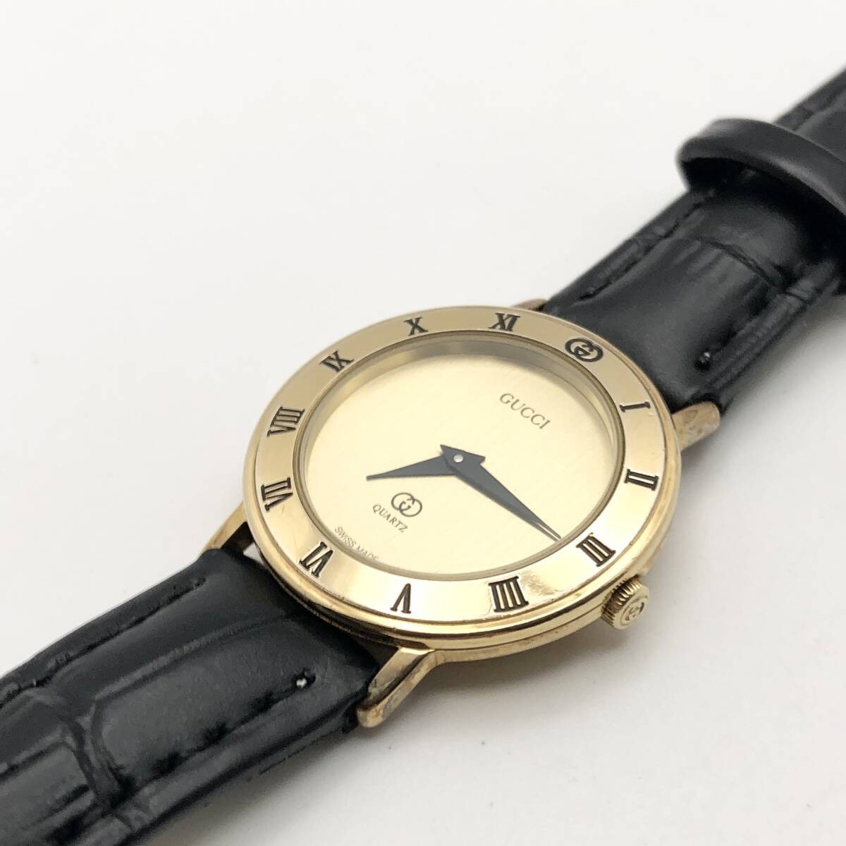 GUCCI Good condition Operational GUCCI(Gucci) 3001L ladies’ gold quartz wristwa