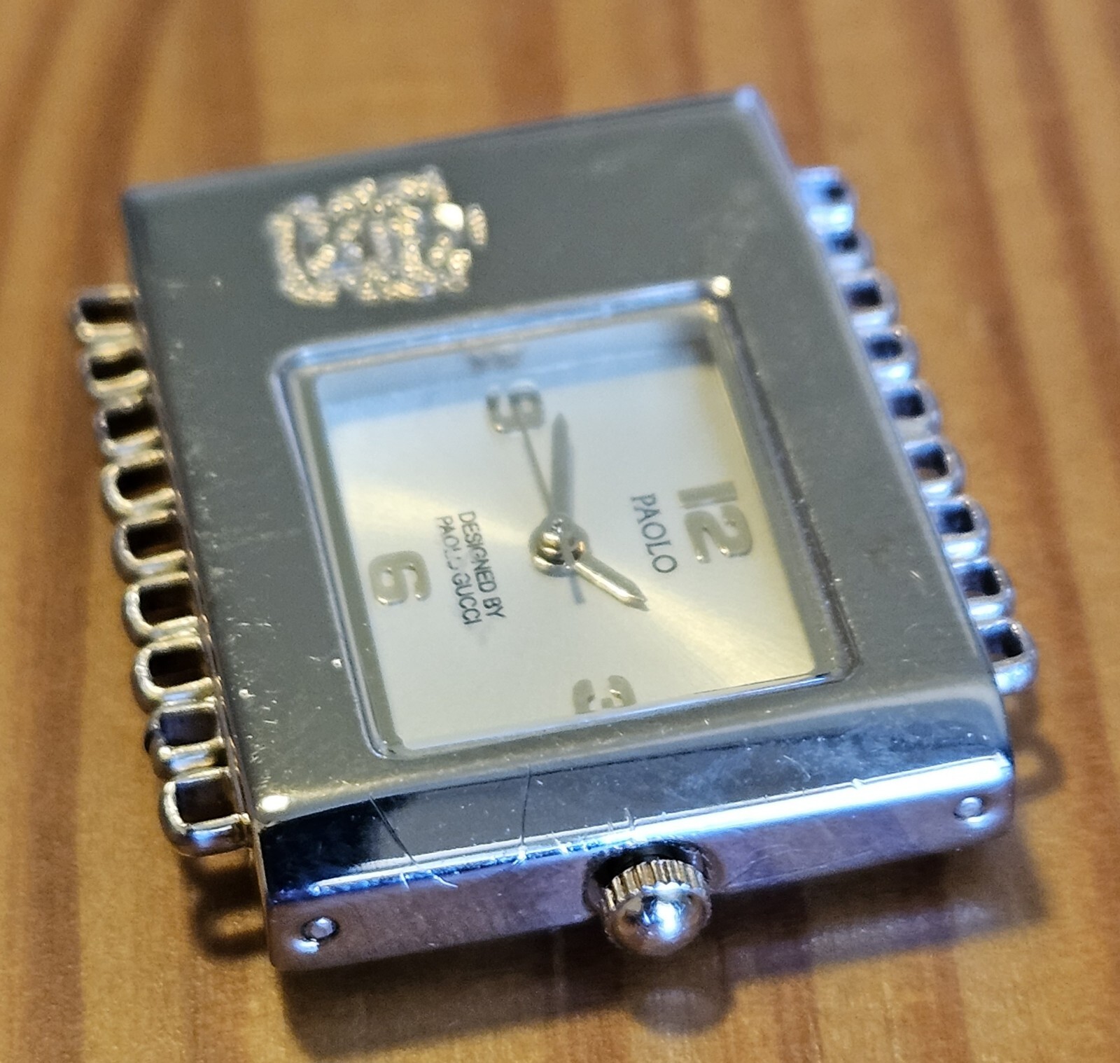 Paolo Gucci Rectangular Rare Vtg Ladies Watch Works But Needs Battery JE1