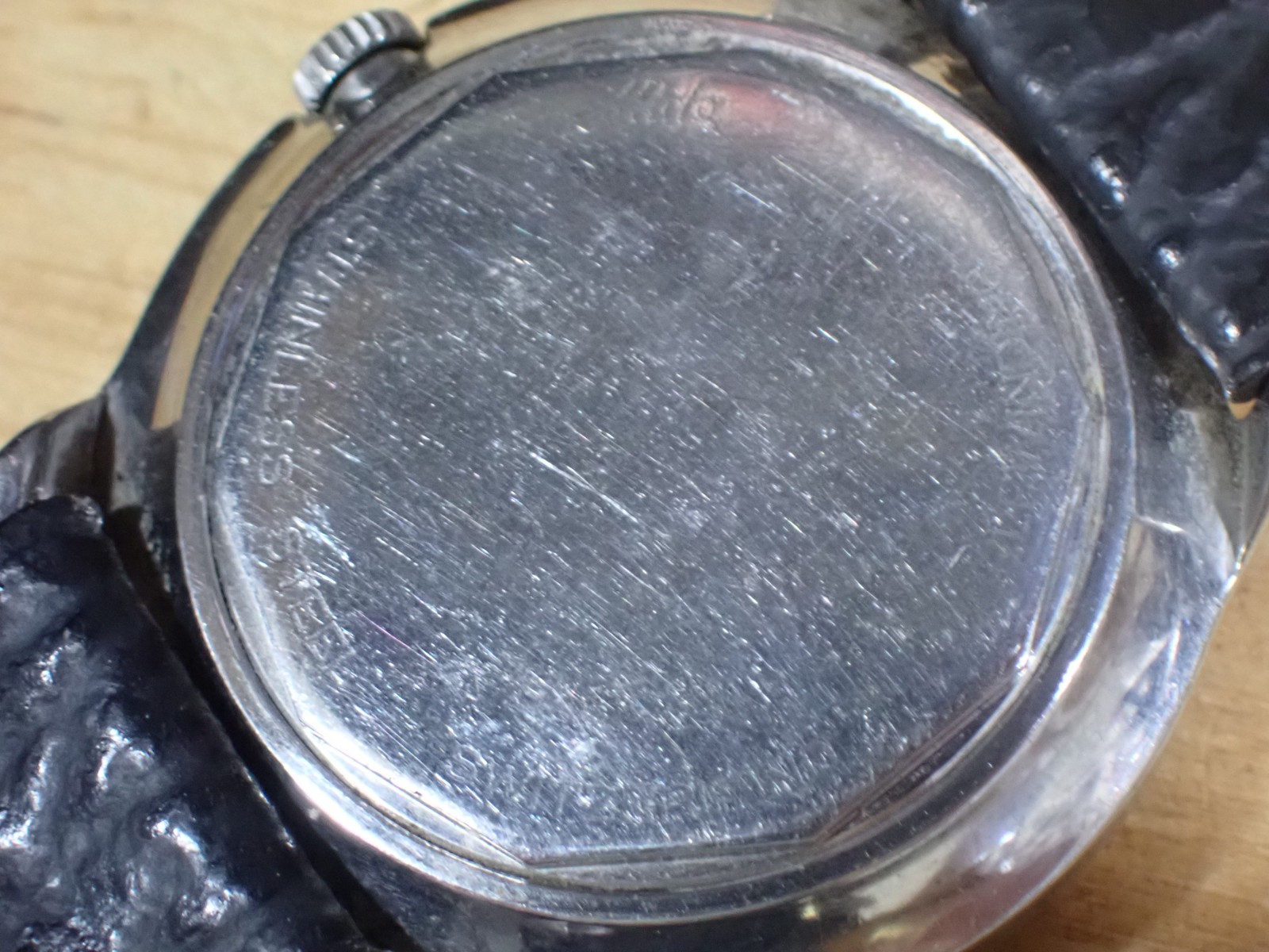 Mido Multi Star Powerwind Men’s Self-Winding Wristwatch runs Stainless-Steel
