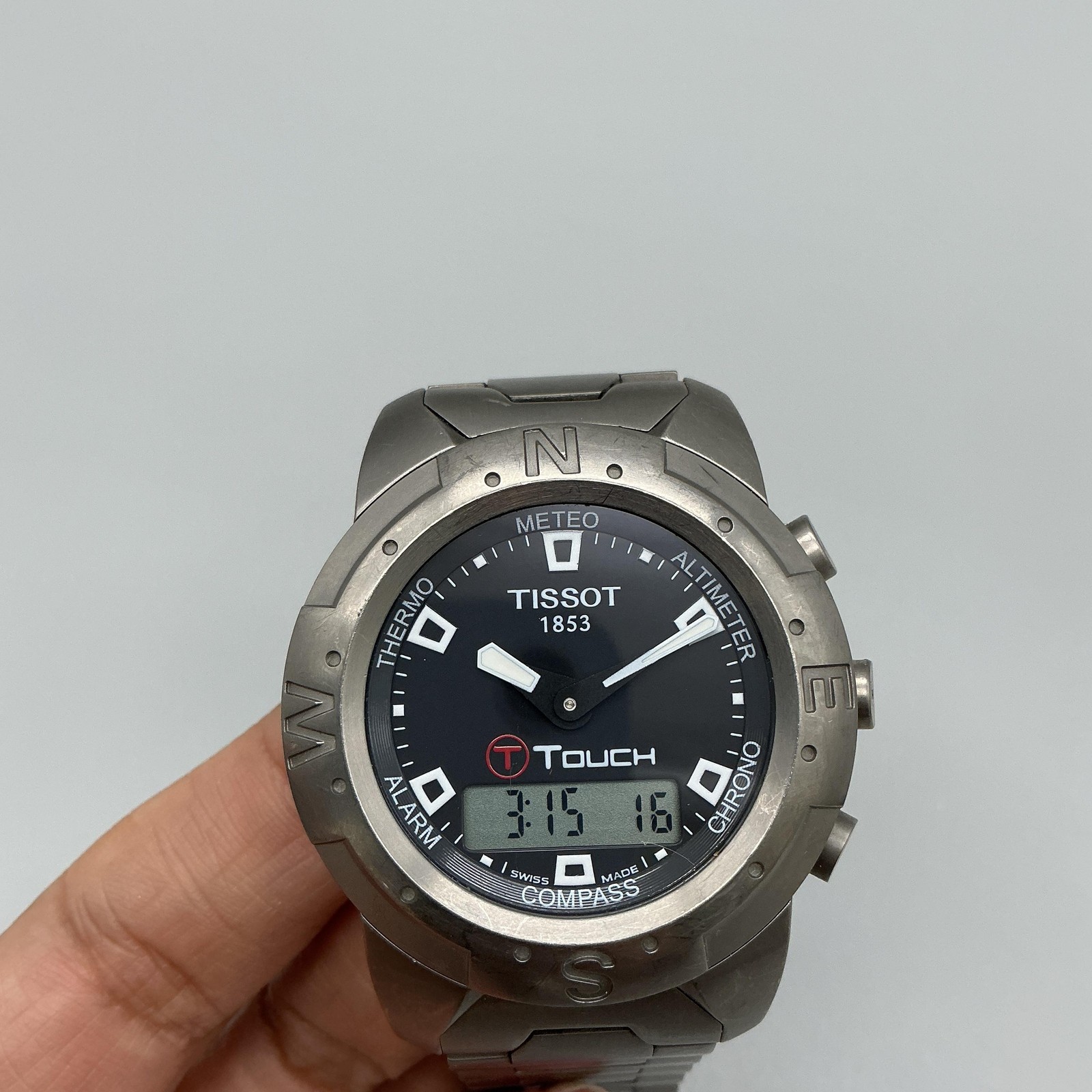 Tissot T-Touch Mens Watch 40mm Black Dial Titanium Bracelet New Battery 7.5″