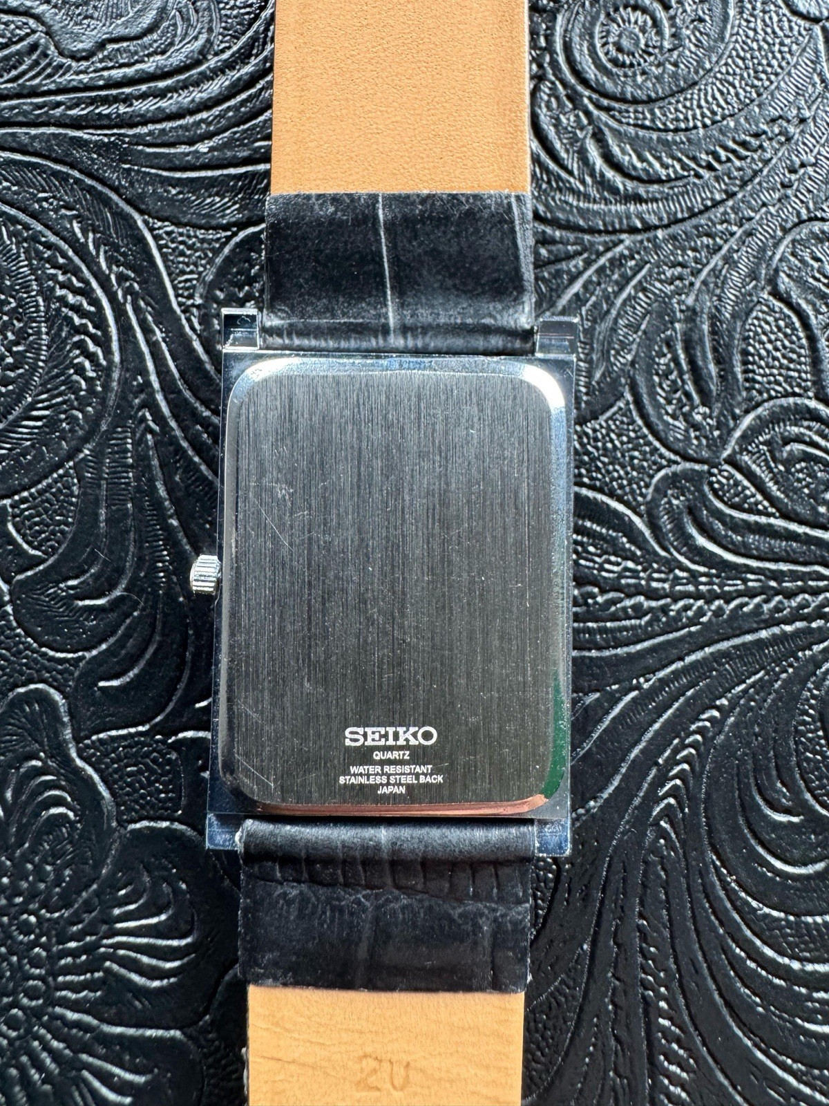 RARE BLUE SILVER Vintage Seiko Slim Quartz Men’s Wrist Watch